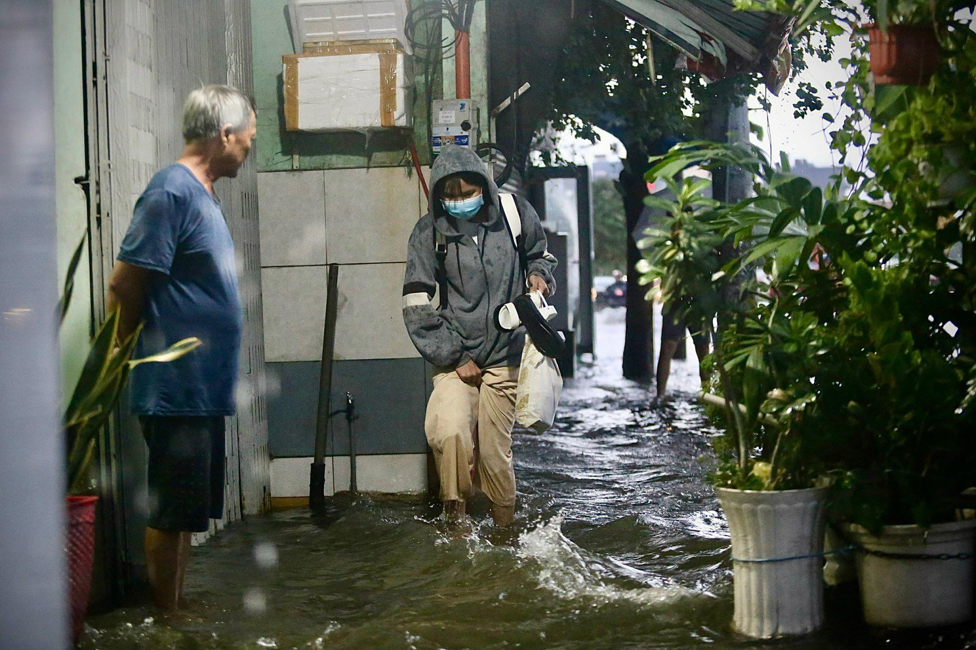 Thời tiết 3 ngày tới ở Nam Bộ: Nhiễu động khiến mưa tăng dần - Ảnh 1.