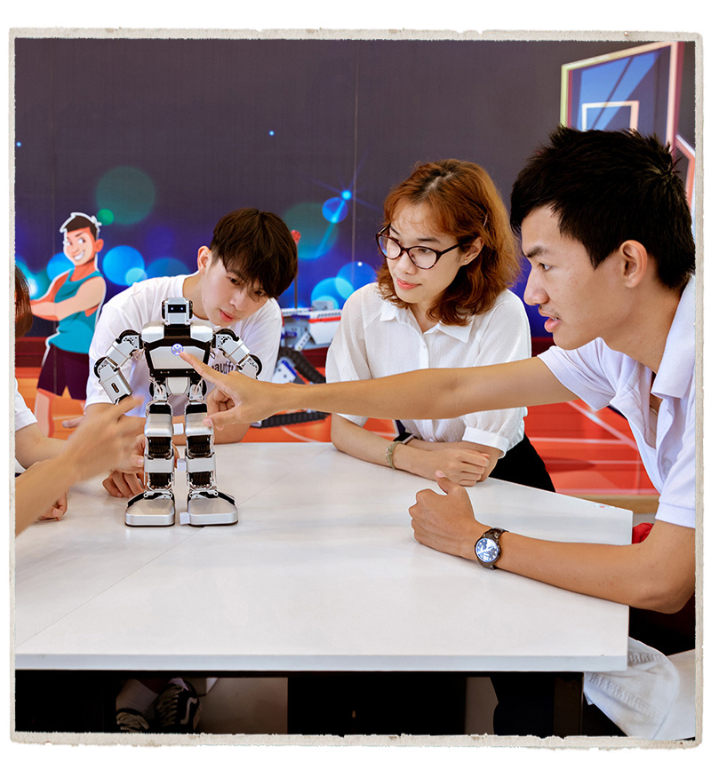 Trường đại học Đà Lạt, Hành trình 65 năm Thụ nhân, Khai phóng, Bản sắc - Ảnh 13.