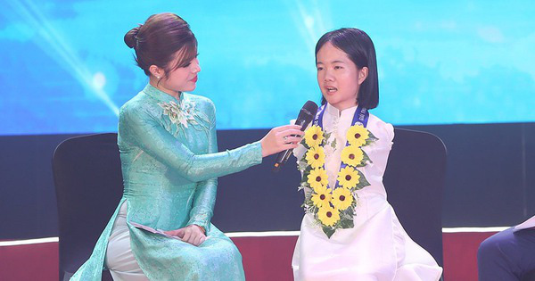 'Cô giáo không tay' nhận giải thưởng Thanh niên sống đẹp