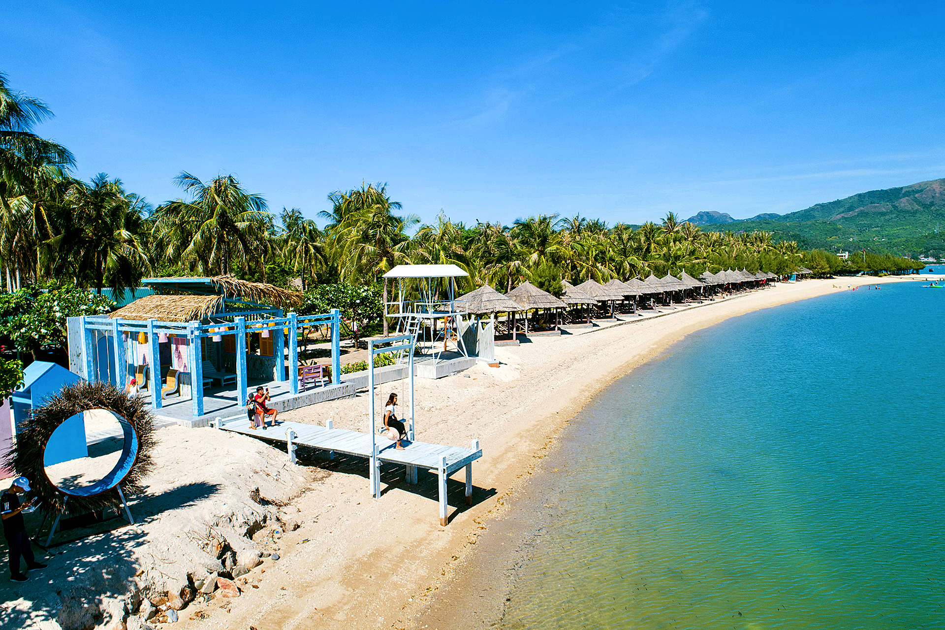 Cẩm nang du lịch Nha Trang: Khám phá thiên đường biển - Ảnh 16.