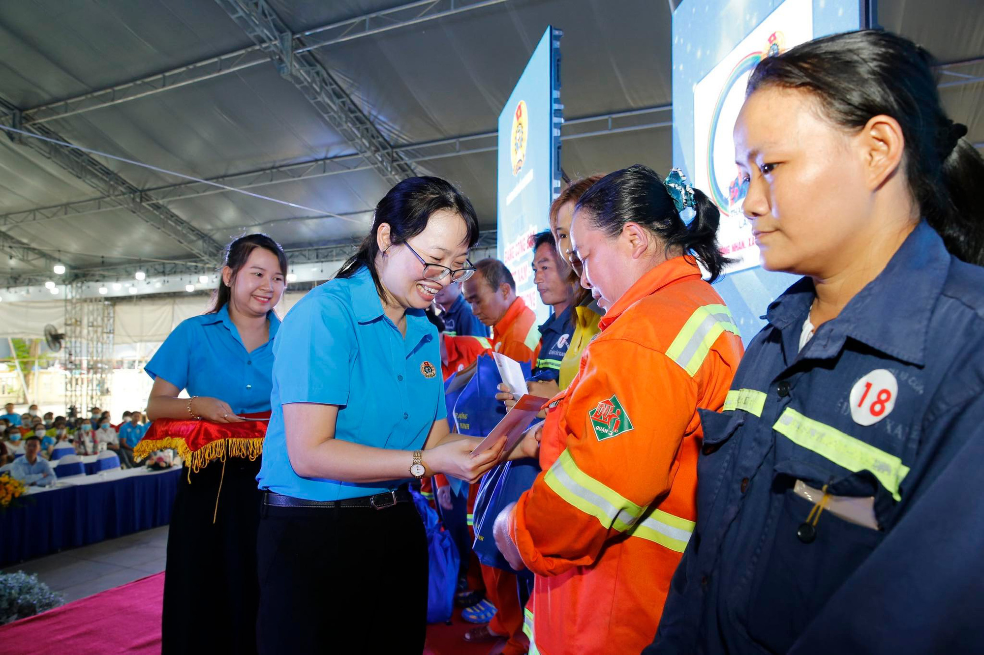 thưởng tết - Ảnh 1.