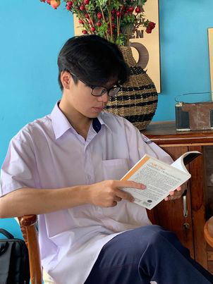 Mục tiêu năm 2024 của gen Z: đậu tốt nghiệp THPT, cải thiện kỹ năng, học ngoại ngữ...- Ảnh 1.