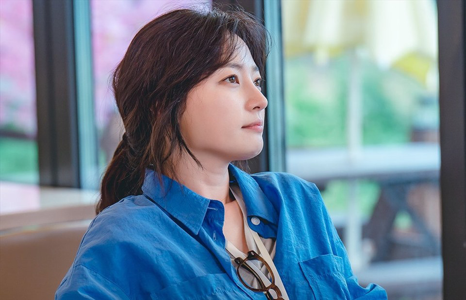 Song-Ha-Yoon.jpg