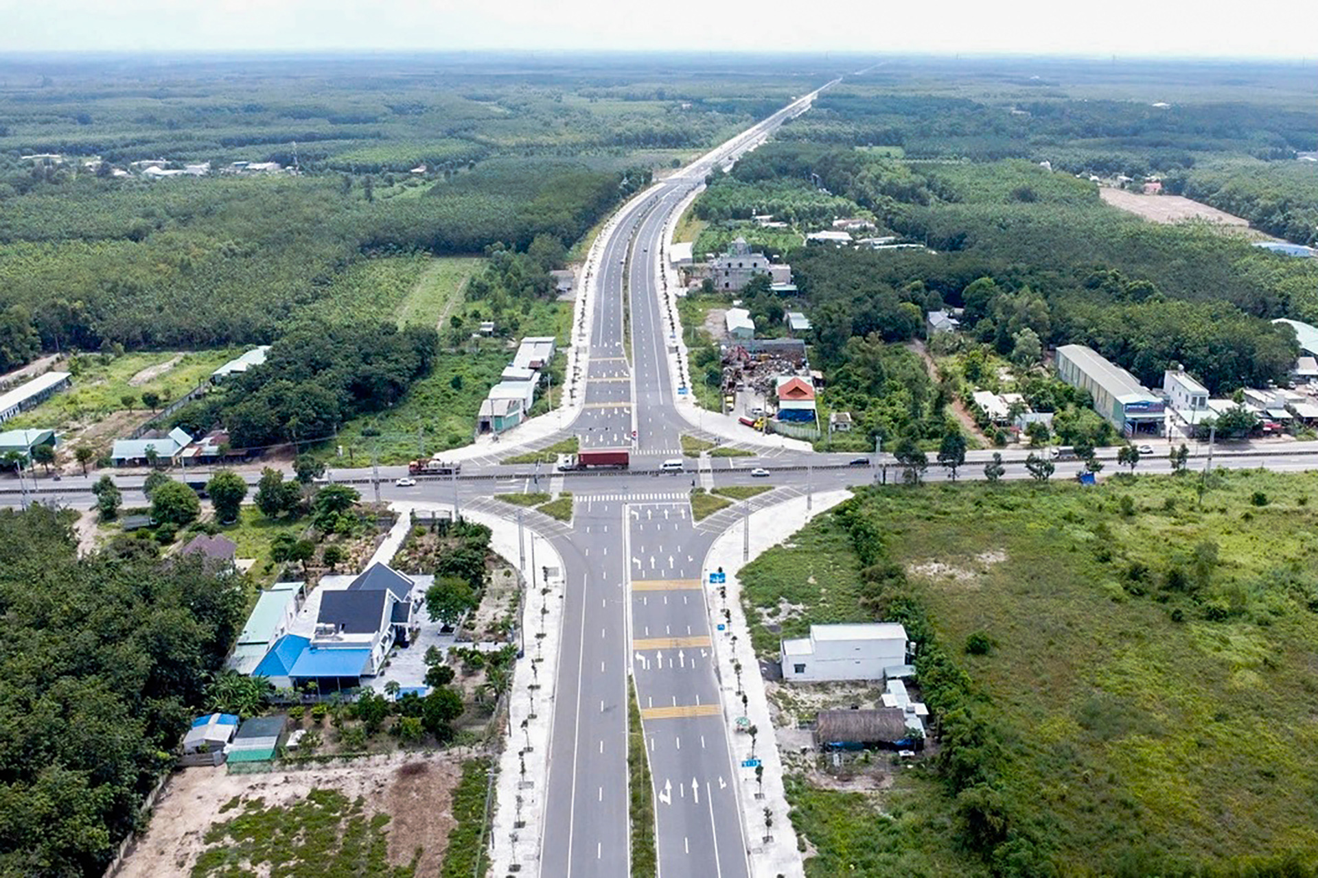 'Xa lộ mới' cho Đông Nam Bộ phát triển - Ảnh 1. 'Xa lộ mới' cho Đông Nam Bộ phát triển - Ảnh 1.