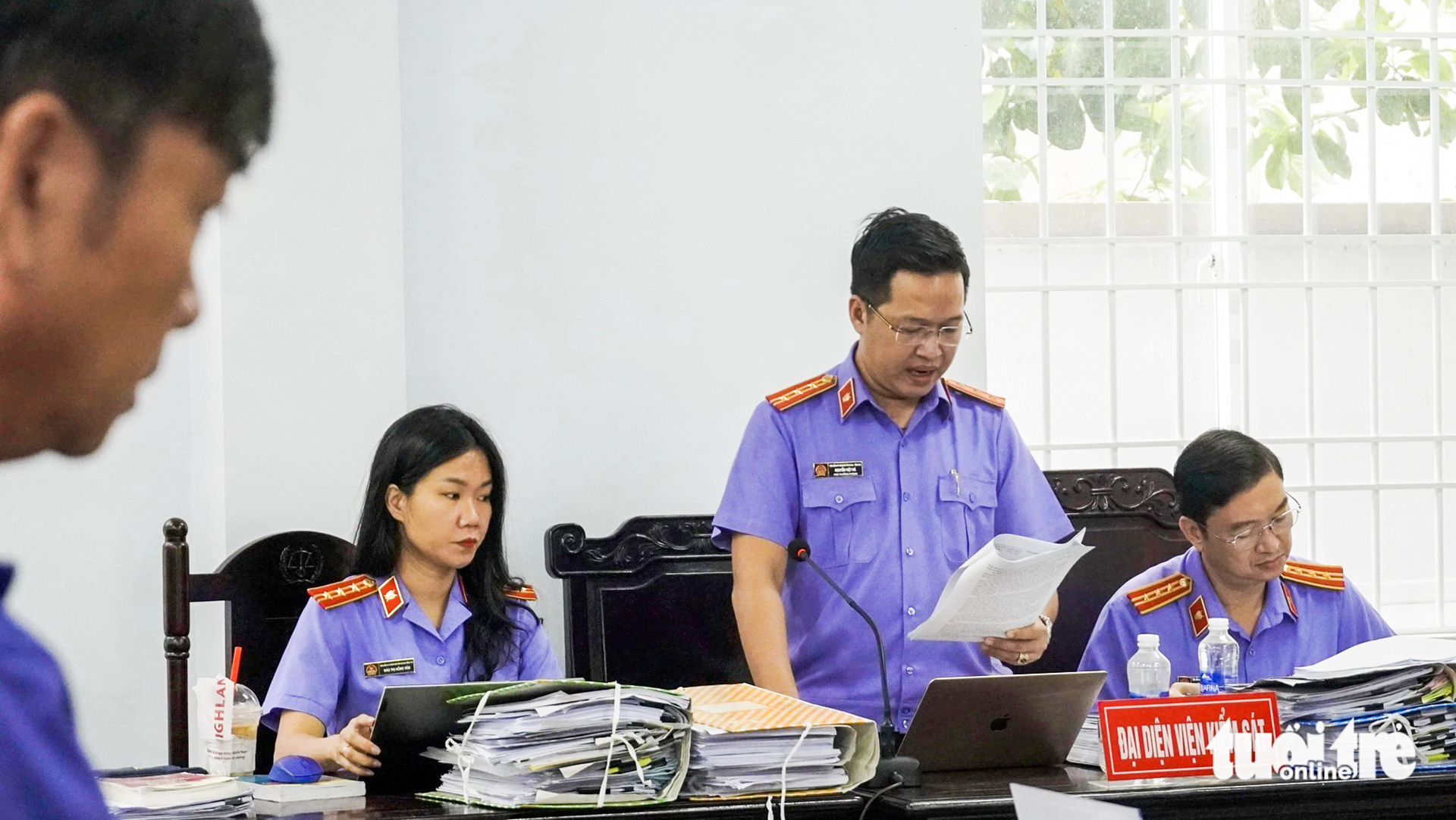 Đề nghị đến 20 năm tù cho thanh tra giao thông Bà Rịa - Vũng Tàu nhận tiền 'bảo kê' - Ảnh 1. Đề nghị tuyên phạt bảy thanh tra giao thông tỉnh Bà Rịa - Vũng Tàu đến … năm tù - Ảnh 1.