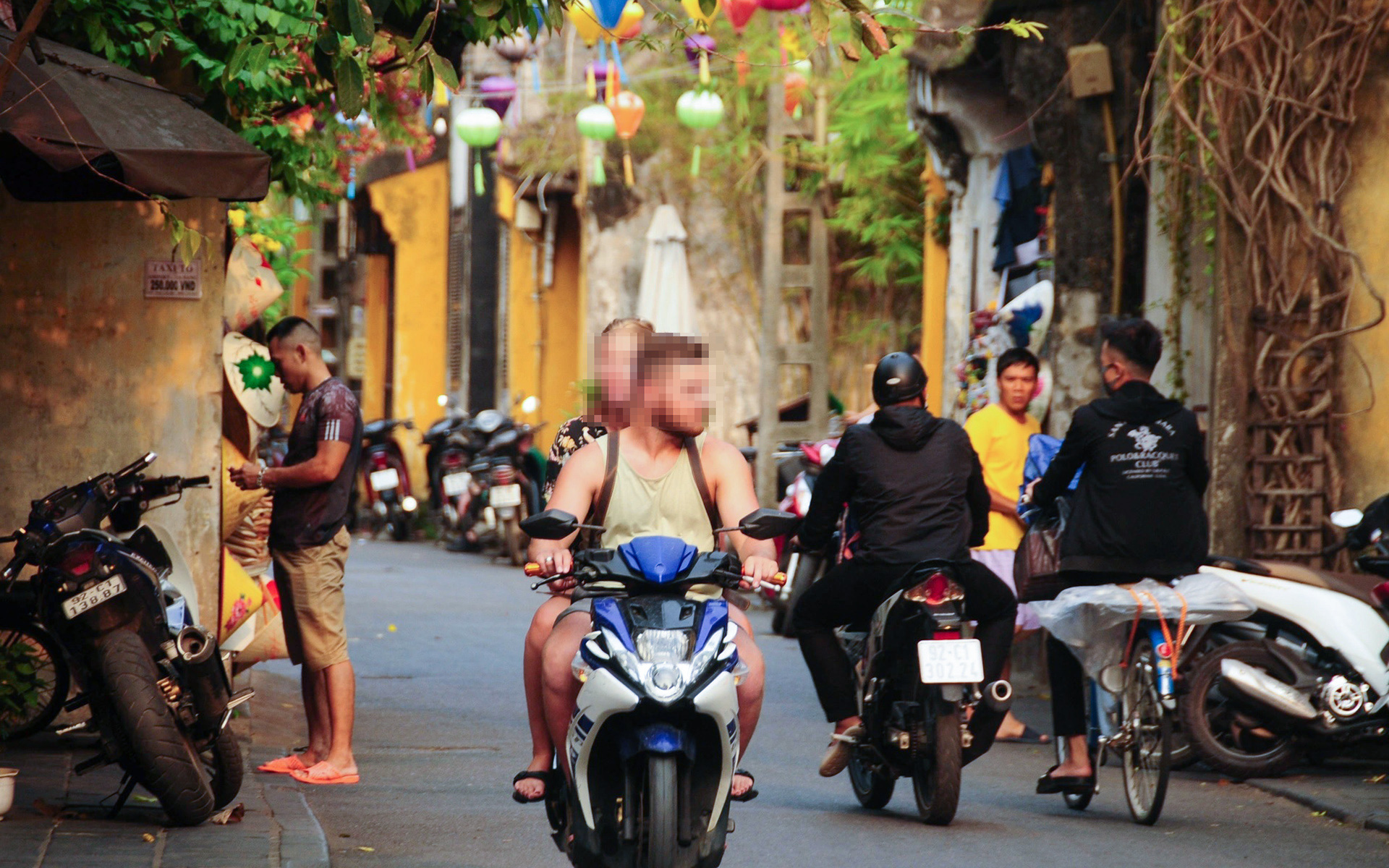 Hội An thành công vang dội sau 20 năm cấm xe gắn động cơ, khách muốn cấm hẳn - Ảnh 1.