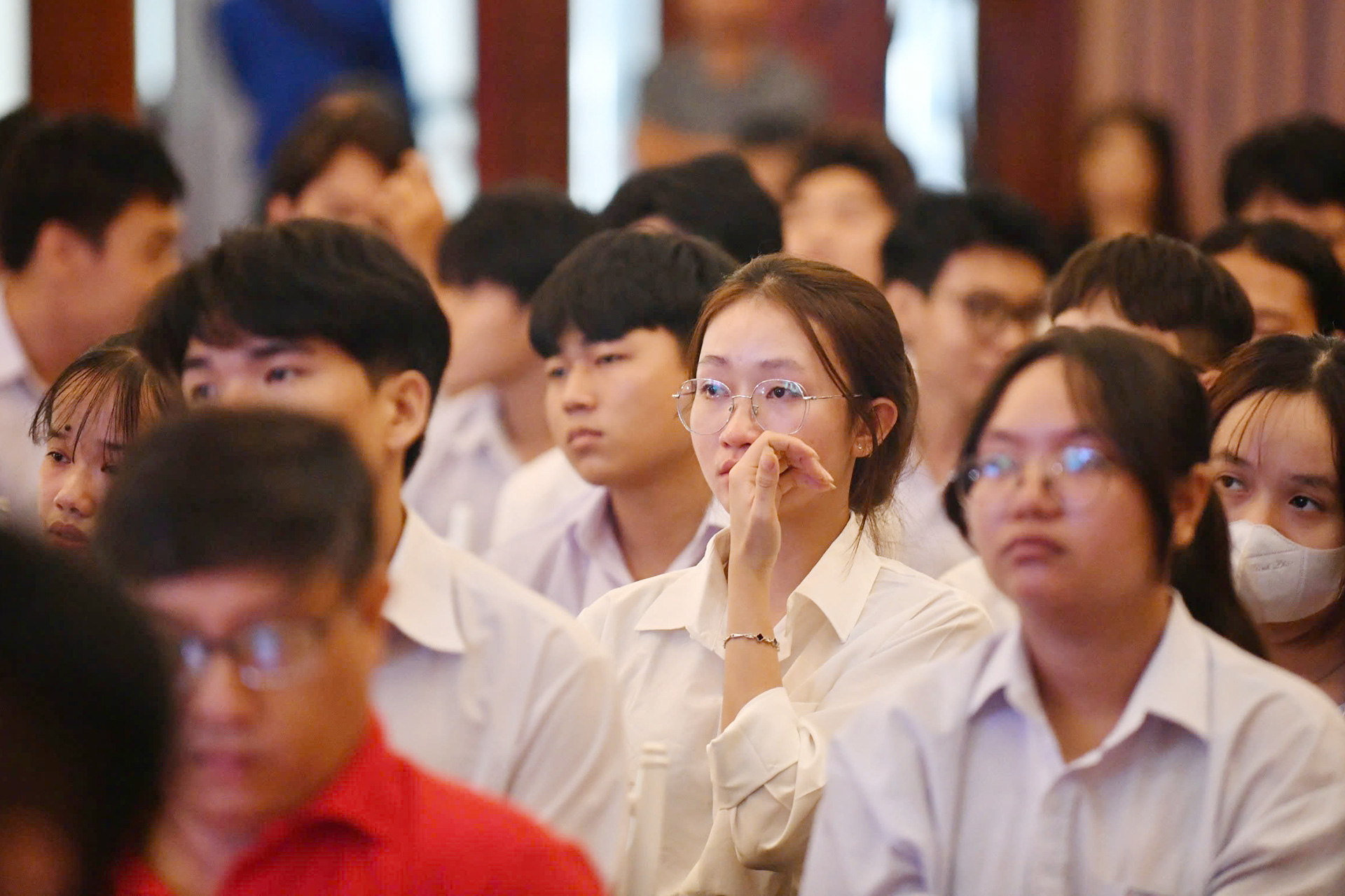 Ba chị em mất cha mẹ cùng học ĐH Khoa học Tự nhiên TP.HCM: Tiếp sức đến trường làm mình bớt cô đơn! - Ảnh 16.