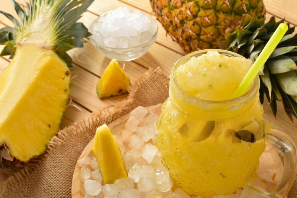 Có phải uống nhiều vitamin C chống được cảm lạnh? - Ảnh 2.