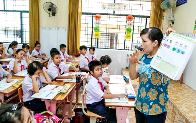 Chỉ số thông thạo tiếng Anh: Việt Nam đứng thứ 63 trong 116 quốc gia khảo sát - Ảnh 1. Việt Nam tuột xuống nhóm có chỉ số thông thạo tiếng Anh mức thấp - Ảnh 1.