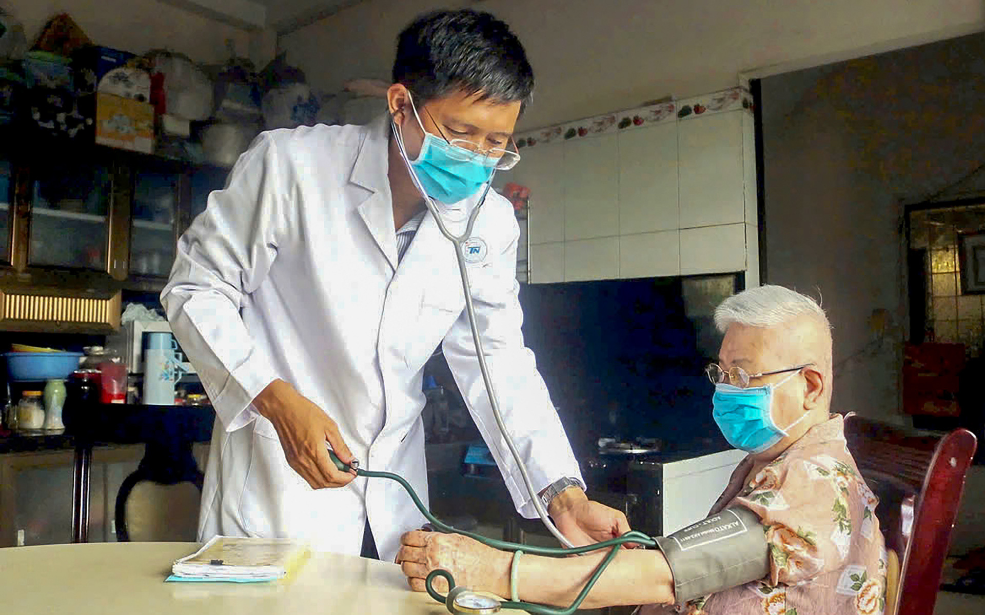 Khám chữa bệnh từ xa, tại nhà được bảo hiểm chi trả: Làm sao để hiệu quả cao nhất? - Ảnh 1.