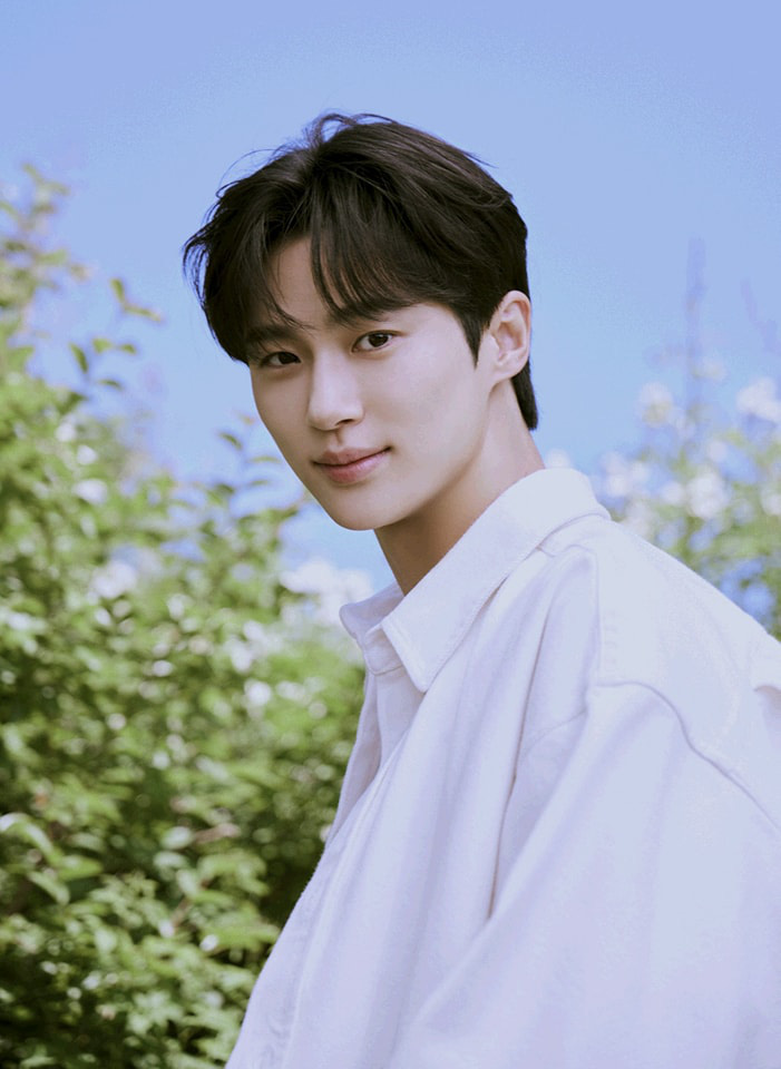 Byeon Woo Seok: Từ diễn viên vô danh đến người quyền lực nhất năm của làng giải Hàn Quốc
