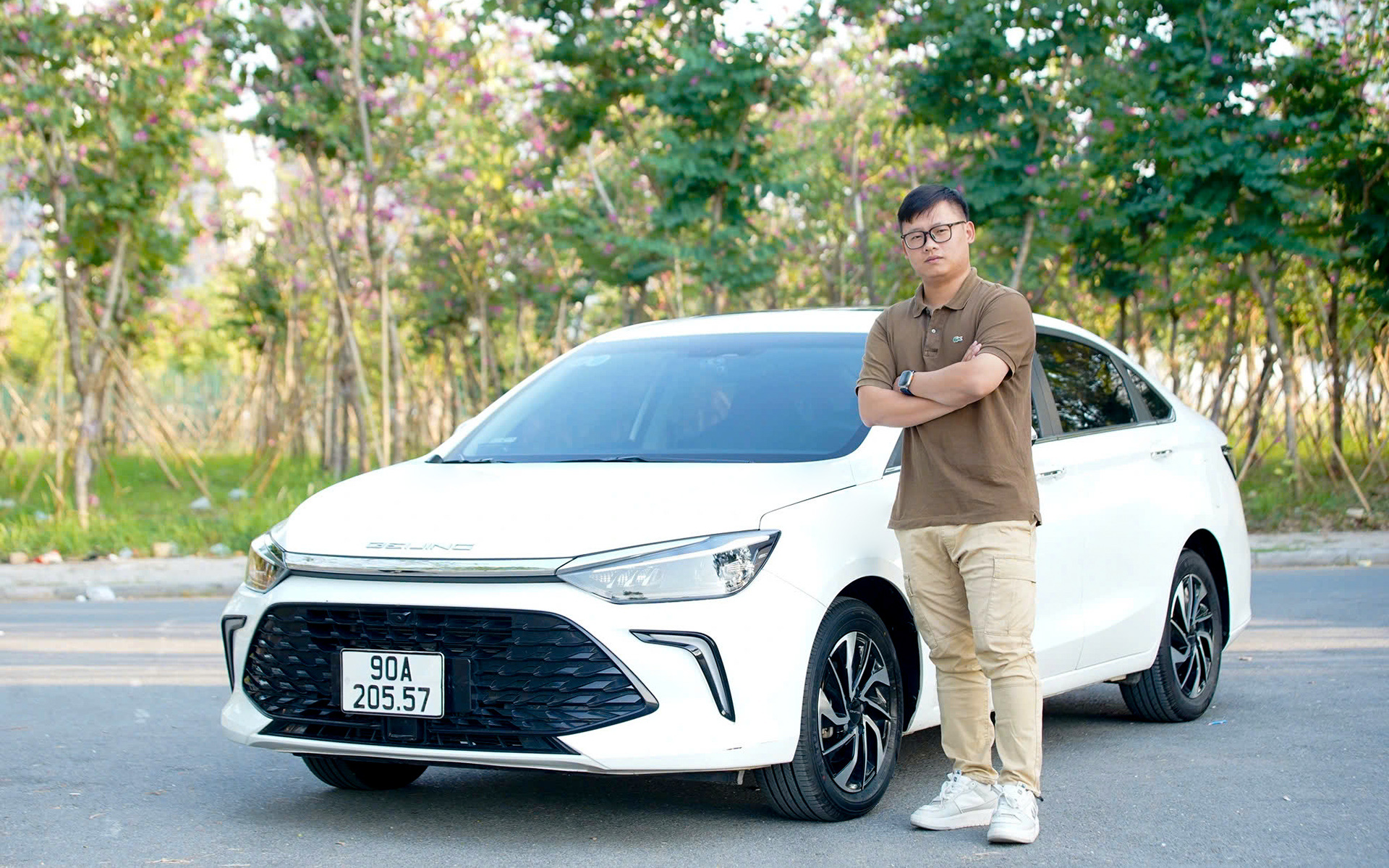 Chủ xe Beijing U5 Plus: 'Mua xe Trung Quốc phải tự bơi nếu không chọn đúng nhà phân phối' - Ảnh 1. Chủ xe Beijing U5 Plus: 'Mua xe Trung Quốc dễ phải tự bơi nếu không chọn đúng nhà phân phối' - Ảnh 1.