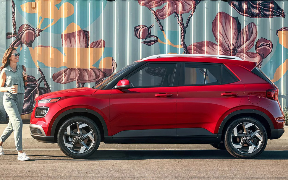 Hyundai Venue lộ ảnh không che trước ra mắt: Bóng dáng Tucson, Creta, khả năng có bản thuần điện - Ảnh 9.