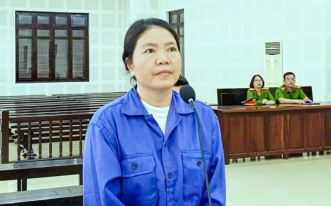 Rút kháng cáo, nữ đại gia bể nợ ngàn tỉ lừa đảo chấp nhận án chung thân - Ảnh 1. Rút kháng cáo, nữ ‘đại gia’ bể nợ ngàn tỉ lừa đảo chấp nhận án chung thân - Ảnh 1.