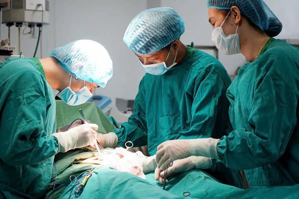 Ghép dương vật: Sau kỳ tích y học là những thử thách chưa có lời giải - Ảnh 1.