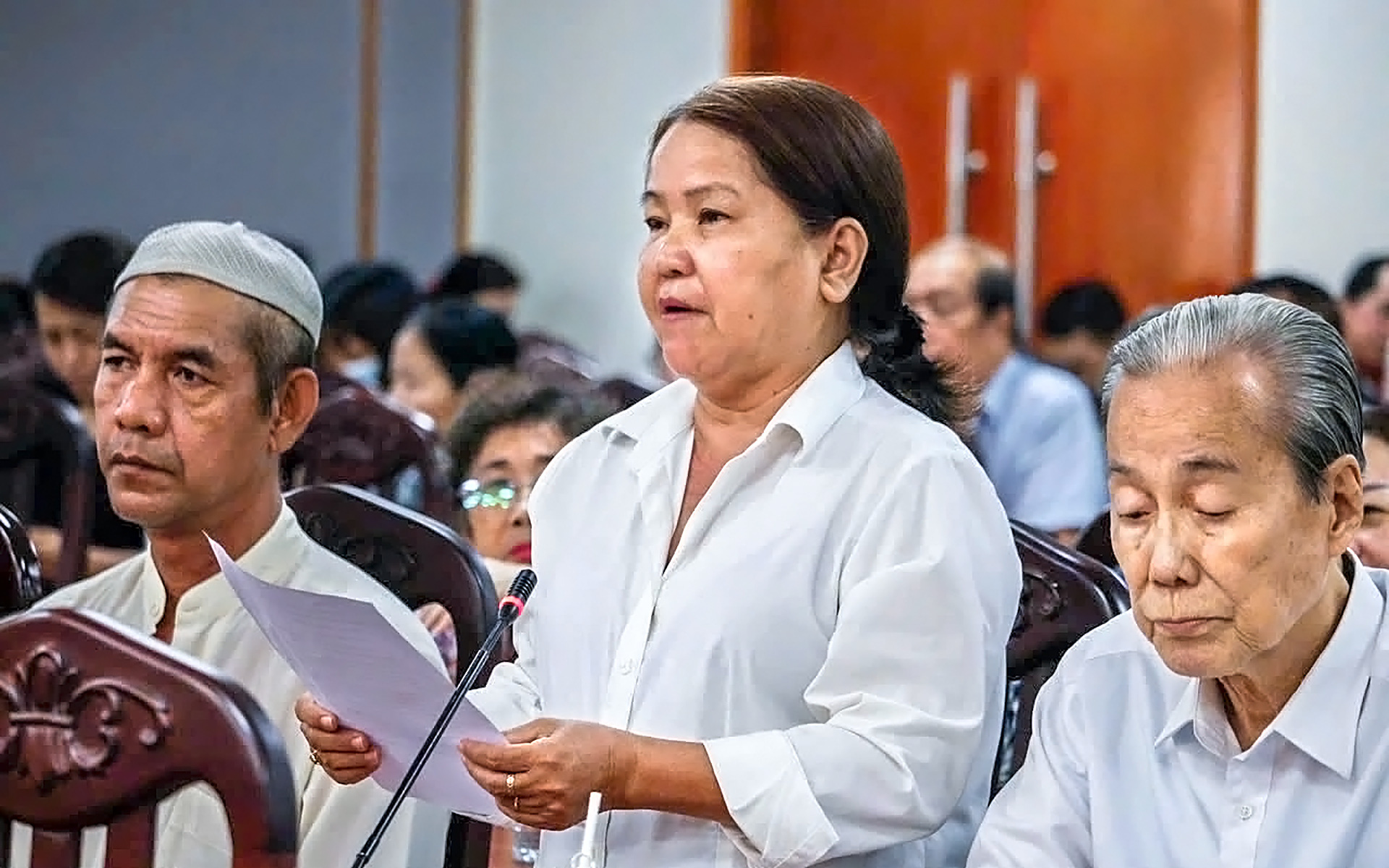 Cử tri TP.HCM: Kiên quyết tránh lợi ích nhóm khi tinh gọn bộ máy - Ảnh 1. Cử tri TP.HCM: Kiên quyết tránh lợi ích nhóm khi tinh gọn bộ máy - Ảnh 1.