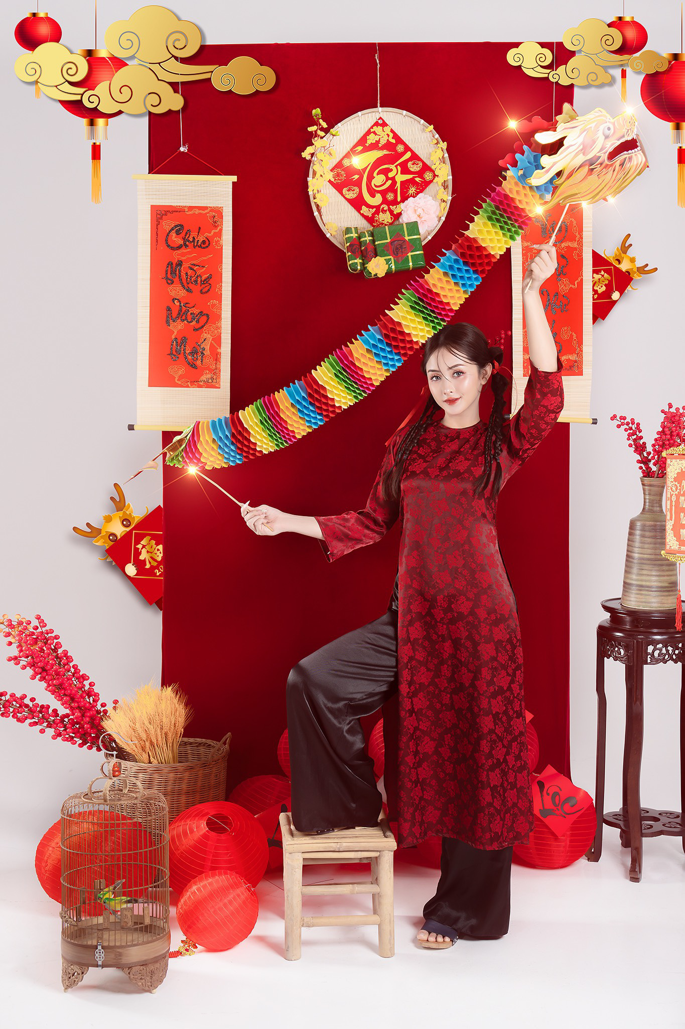 Sau trend con vịt, giới trẻ lại rần rần chụp ảnh Tết với rồng giấy- Ảnh 11.
