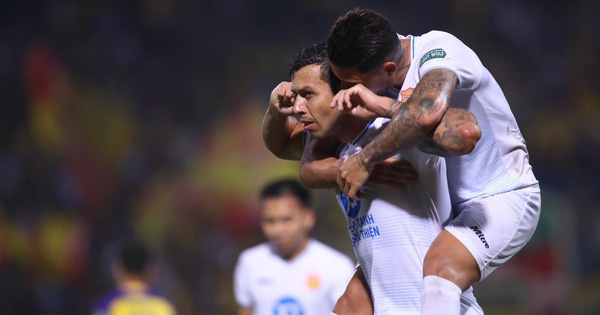 Lịch trực tiếp vòng 15 V-League: Nam Định, Công An Hà Nội, Bình Dương đua vô địch