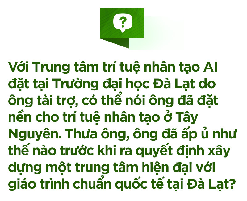 Doanh nhân Johnathan Hạnh Nguyễn tâm sự chuyện học với sinh viên - Ảnh 4.