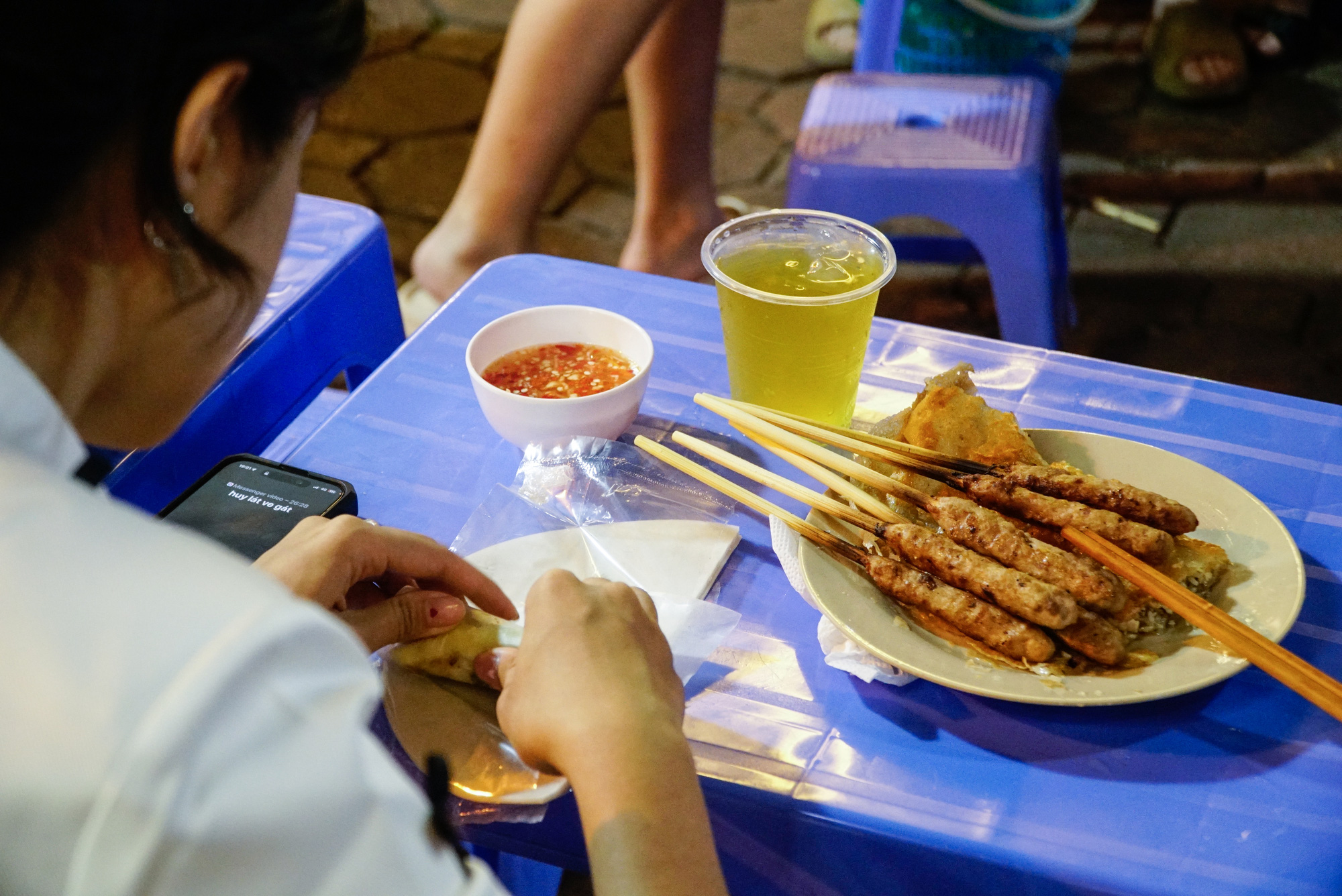 Món ngon ở thành phố có nền ẩm thực đường phố top 10 thế giới - Ảnh 2.