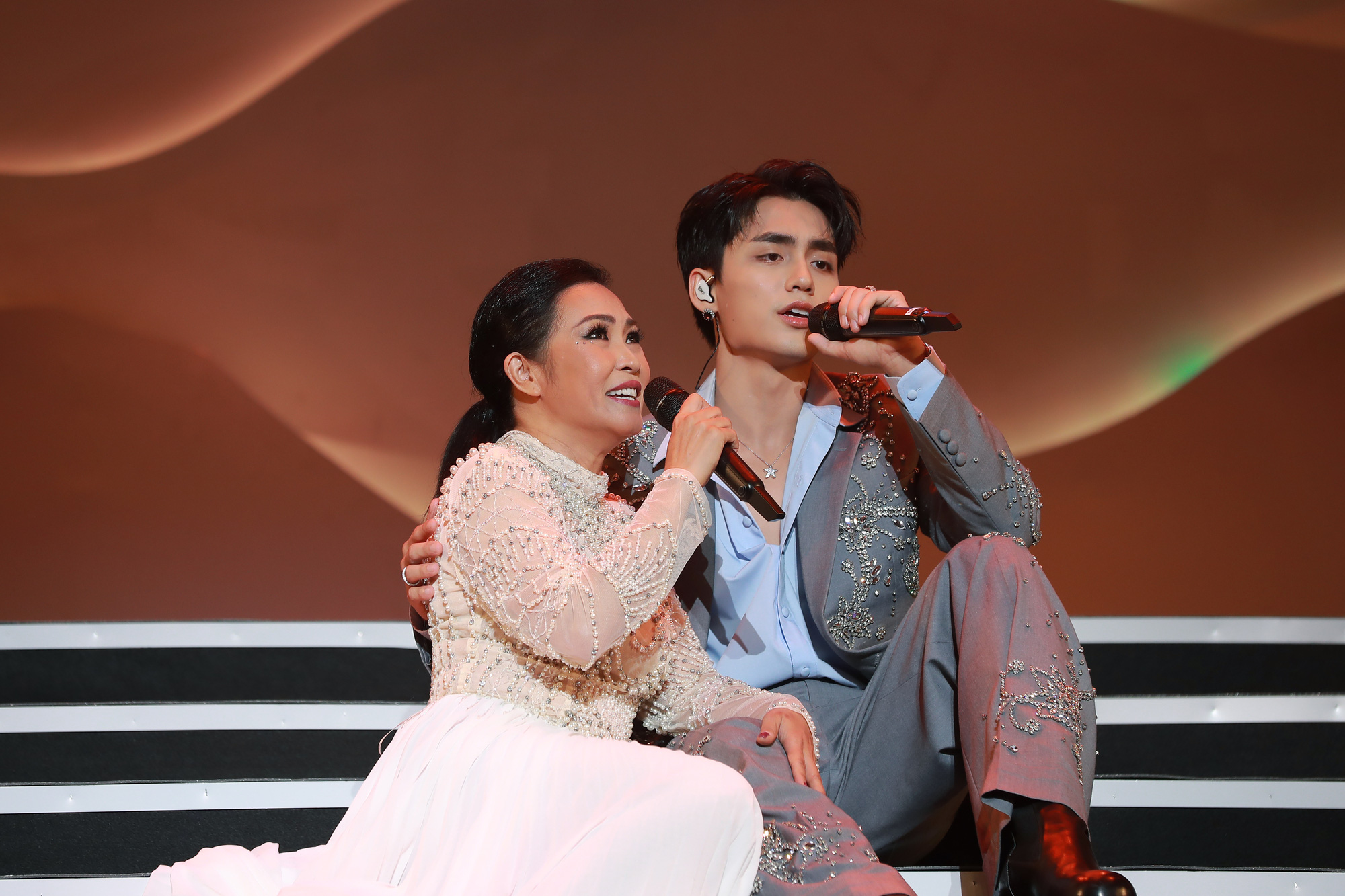 Trong Đóa hồng gai, MONO là hoàng tử của Phương Thanh - Ảnh: BTC Trong Đóa hồng gai, MONO là hoàng tử của Phương Thanh - Ảnh: BTC