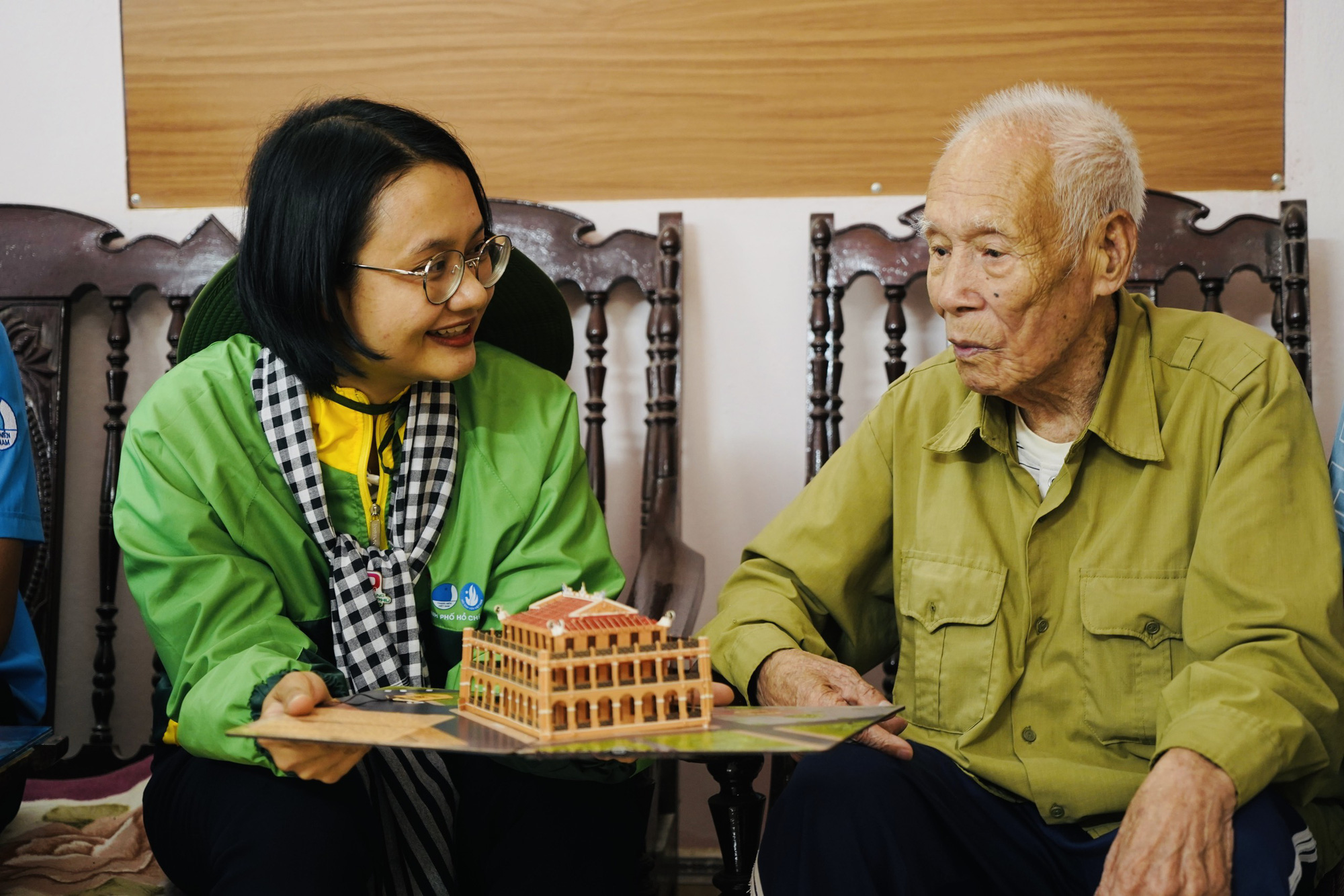 Tuổi trẻ Thành phố hướng về Điện Biên: Hành trình tri ân và tự hào- Ảnh 7.