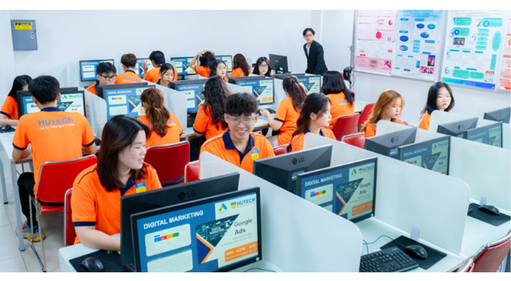 Ngành Digital Marketing “đốn tim” thế hệ bản địa kỹ thuật số - Ảnh 4.