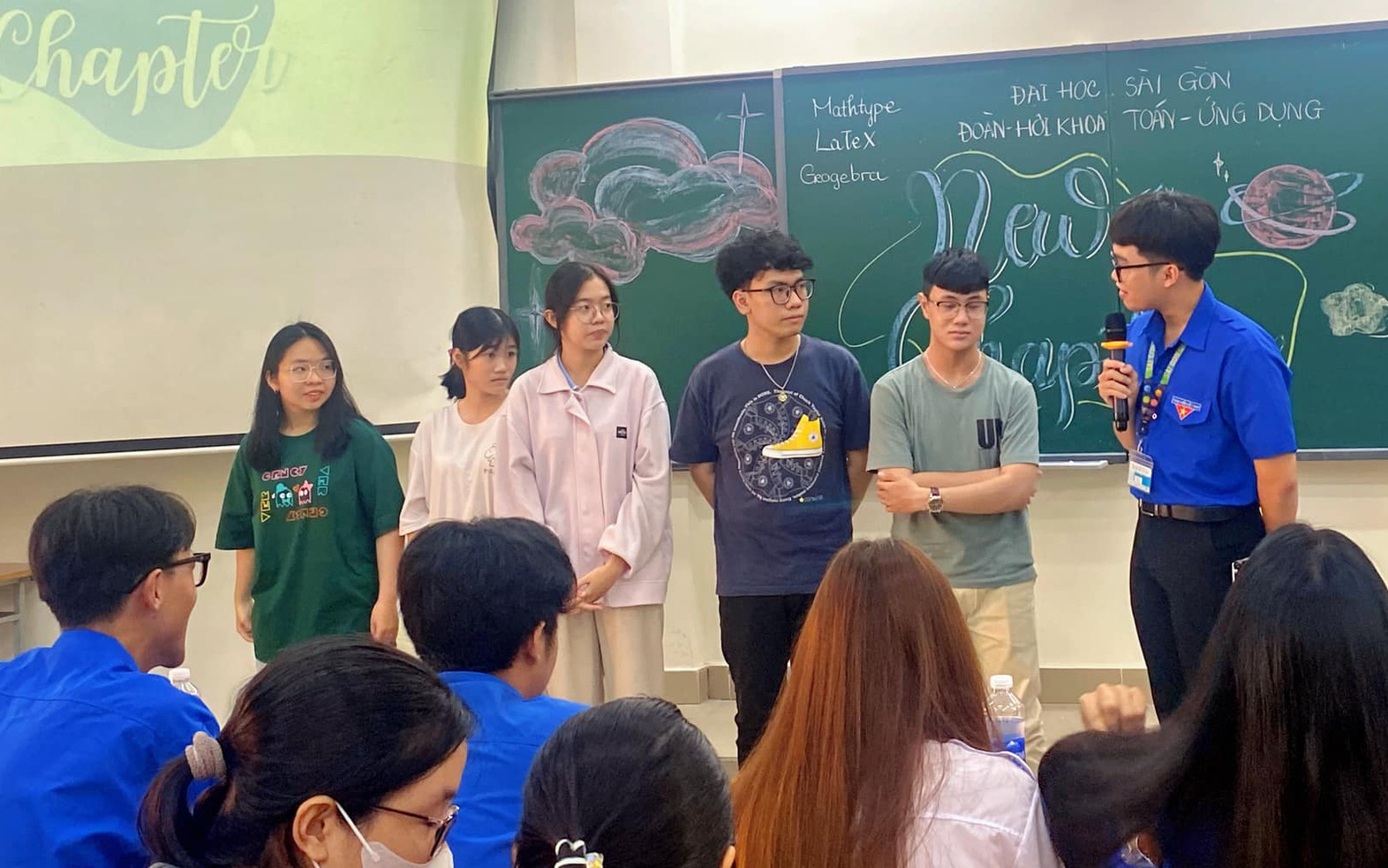 Những bí kíp, lời khuyên ‘xịn sò’ từ anh chị sinh viên gửi đến ‘đàn em’ 2k7 để chuẩn bị tốt năm học mới  - Ảnh 1.