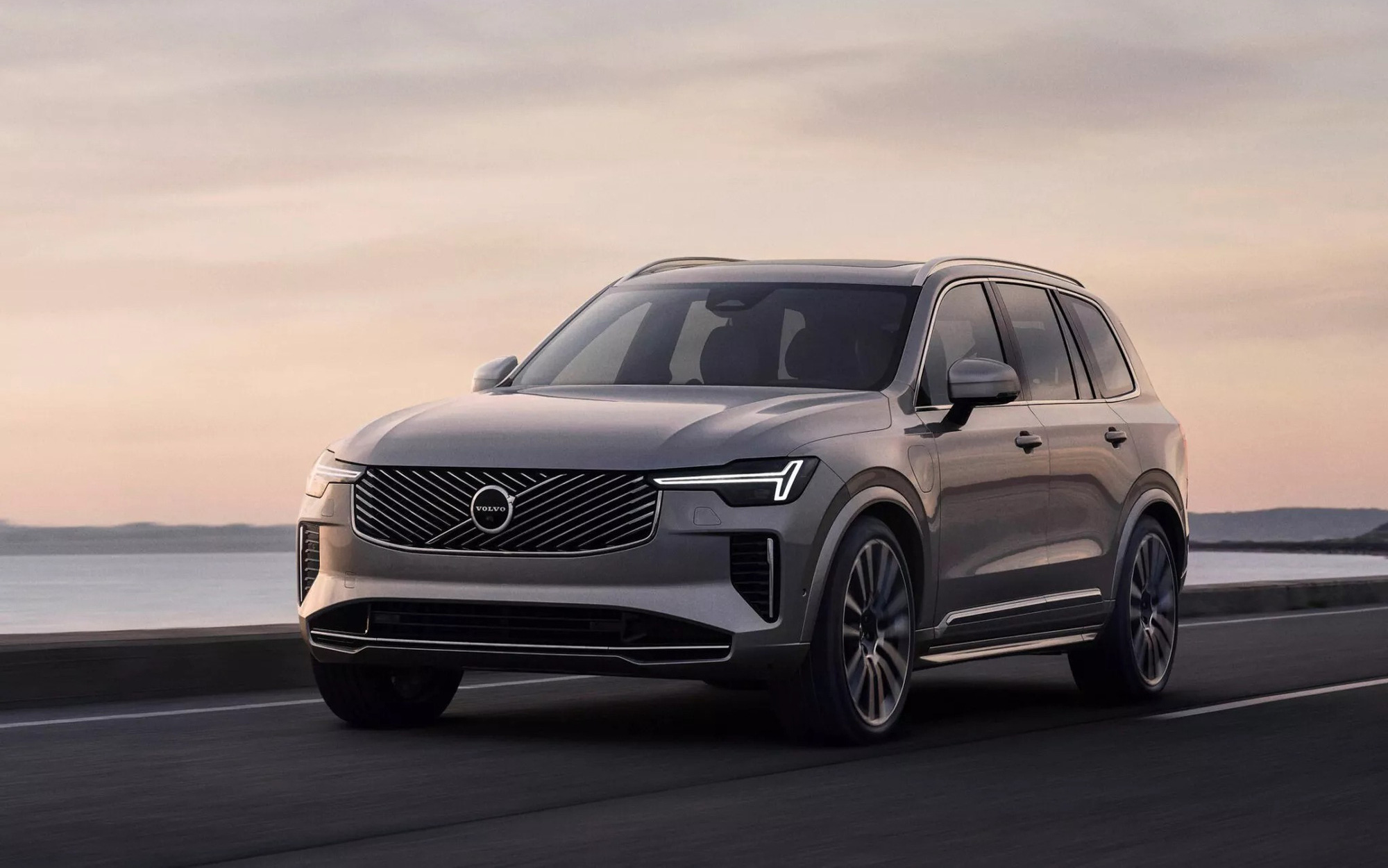 Volvo XC90 2026 dự kiến bán ở Việt Nam với giá thấp hơn bản cũ nửa tỉ đồng - Ảnh 2.