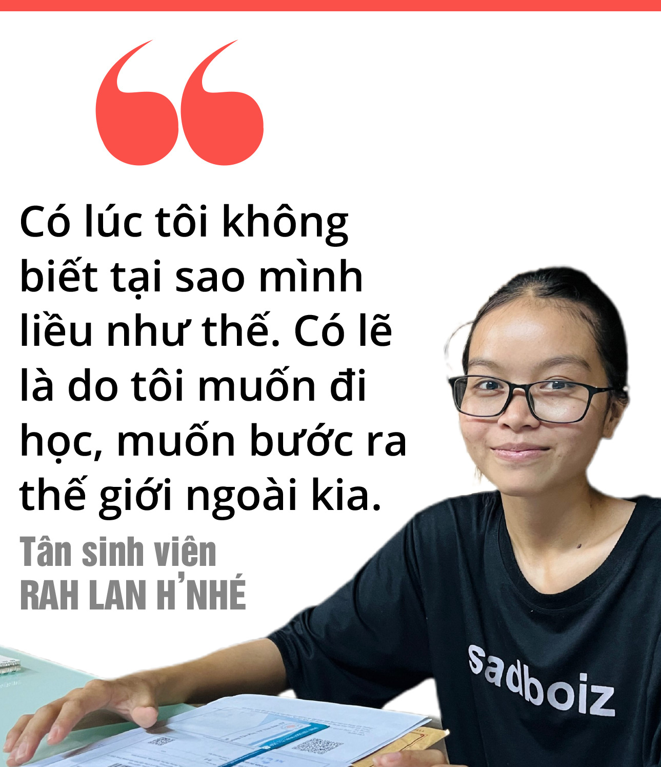 Đường đi học liều lĩnh của Rah Lan H’Nhé từ buôn làng tới TP.HCM: 20 tuổi mới đến được giảng đường - Ảnh 1.