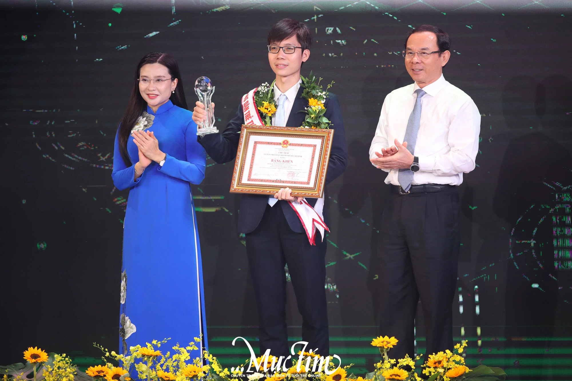 Khoảnh khắc đáng nhớ của 14 Công dân trẻ tiêu biểu TP.HCM- Ảnh 3.