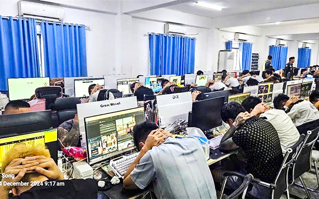 Từ nạn nhân của 'việc nhẹ lương cao' trở thành thủ phạm trong đường dây lừa đảo xuyên quốc gia - Ảnh 1. Trở thành nhân viên đường dây lừa đảo xuyên quốc gia khi sang nước ngoài tìm 'việc nhẹ lương cao' - Ảnh 1.