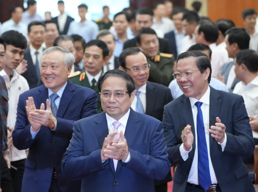 Tạo 'sân chơi' cho các nhà đầu tư tài chính hàng đầu - Ảnh 1.