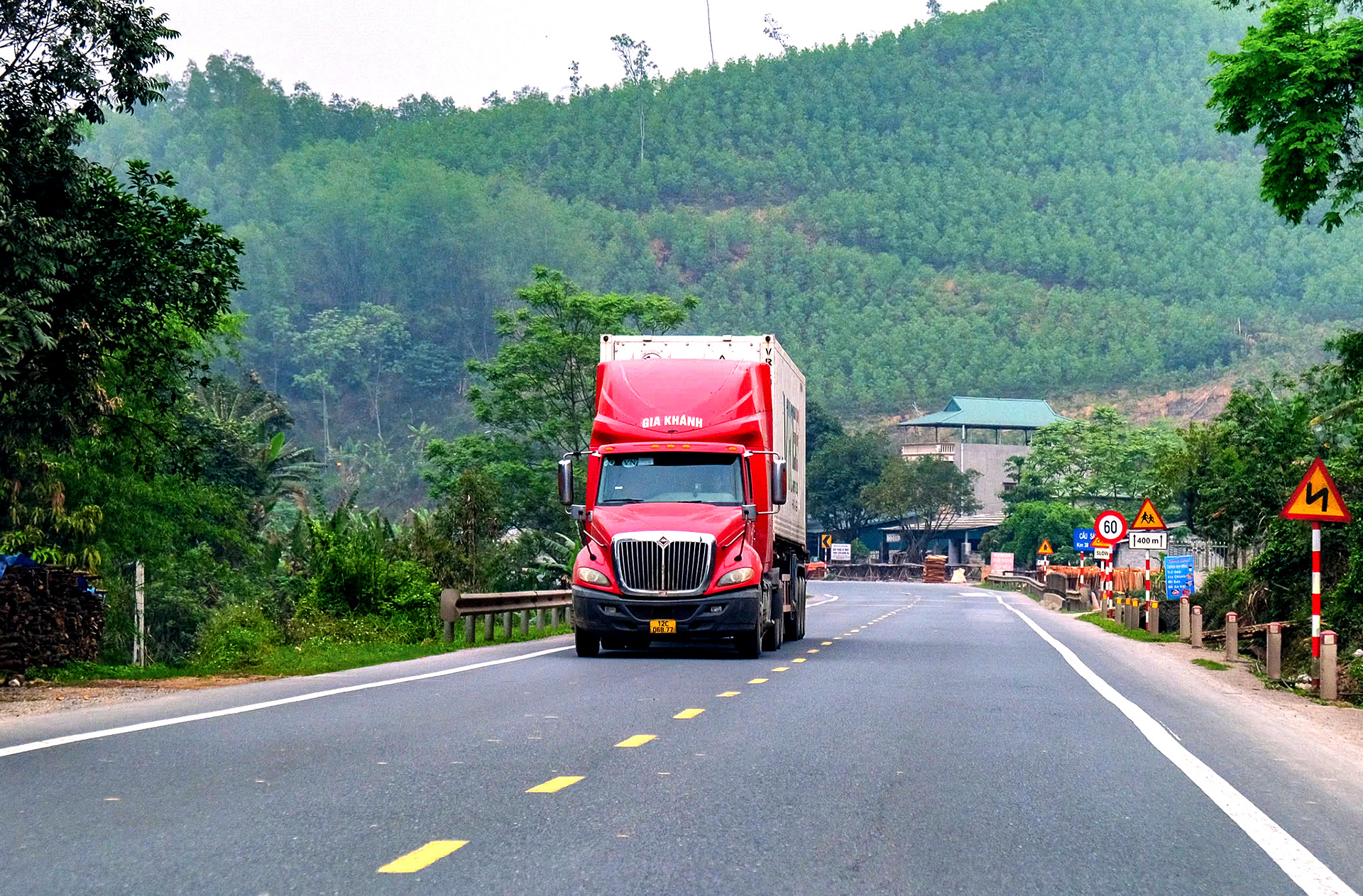 Ngàn năm một đường thiên lý - Ảnh 2.