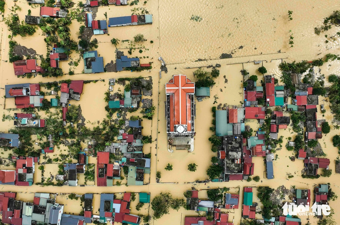 A close-up of one of deepest flooded areas in central Vietnam after ...