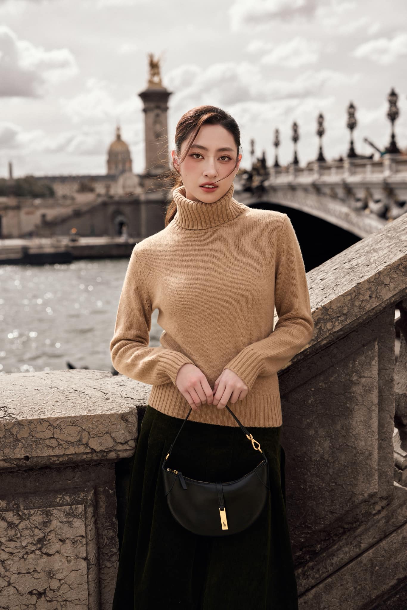 Hoa hậu Thanh Thủy, Tiểu Vy, Lương Thùy Linh hướng về đồng bào bị ảnh hưởng bão Bualoi - Ảnh 2. Hoa hậu Thanh Thủy, Tiểu Vy, Lương Thùy Linh hướng về đồng bào bị ảnh hưởng bão Bualoi - Ảnh 2.