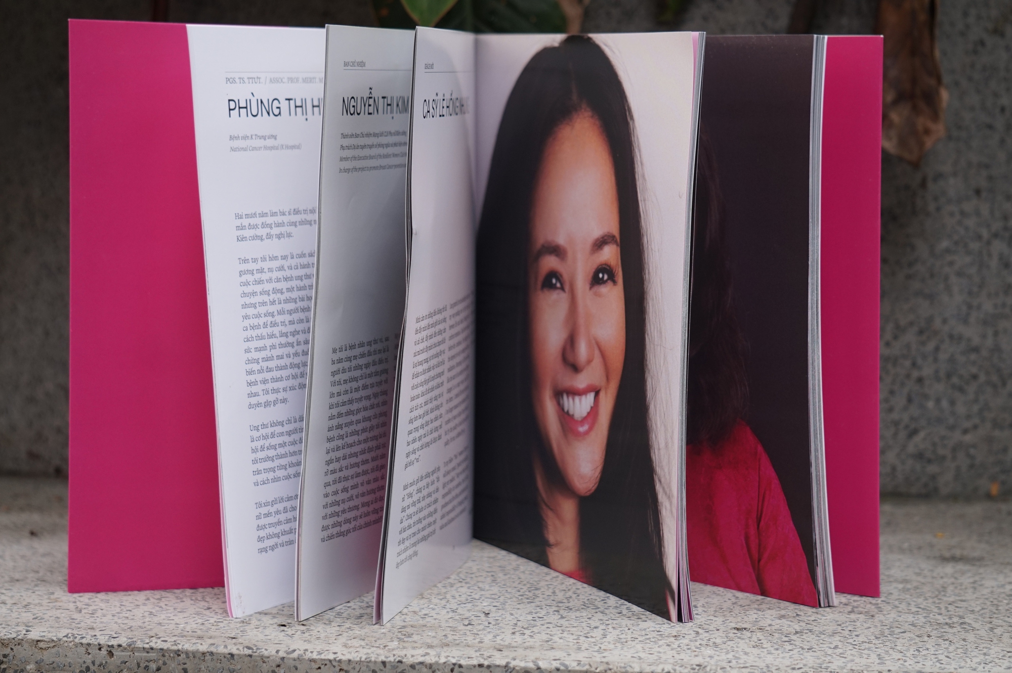 Ca sĩ Hồng Nhung và gần 60 ‘phụ nữ kiên cường’ gửi lời cảm ơn ung thư - Ảnh 1.