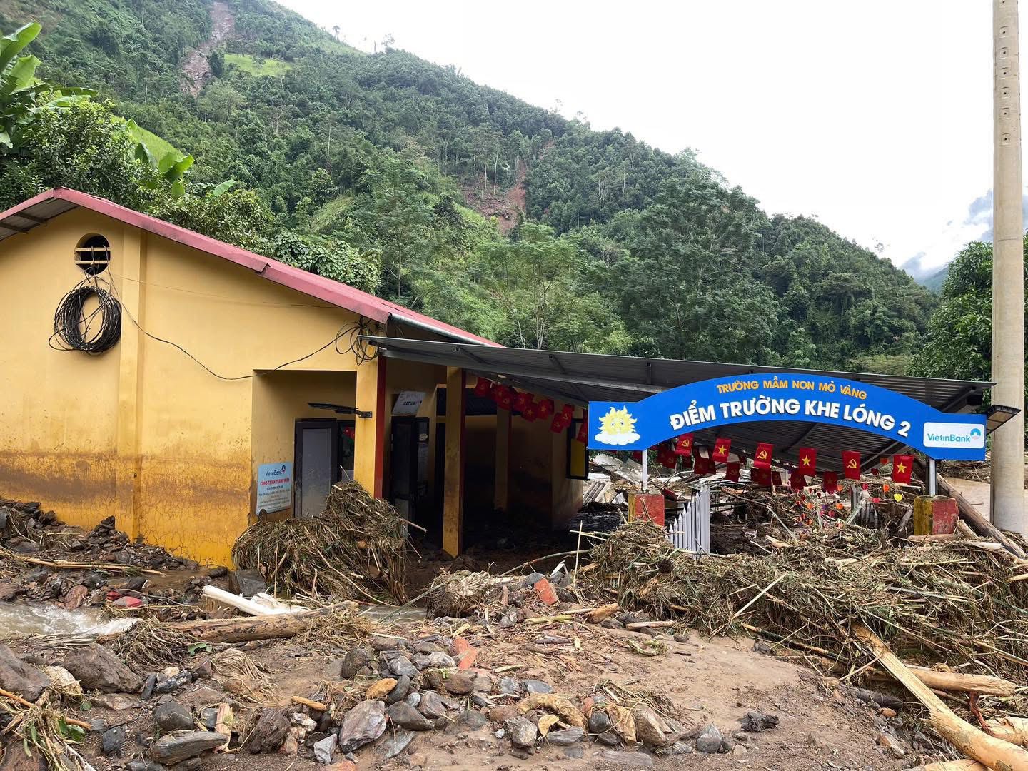 Hình ảnh điểm trường Khe Lóng 2 bị tàn phá sau trận lũ quét - Ảnh 2.