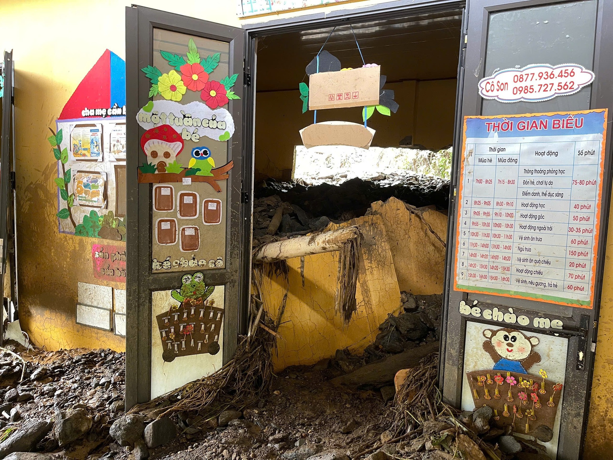 Hình ảnh điểm trường Khe Lóng 2 bị tàn phá sau trận lũ quét - Ảnh 4.