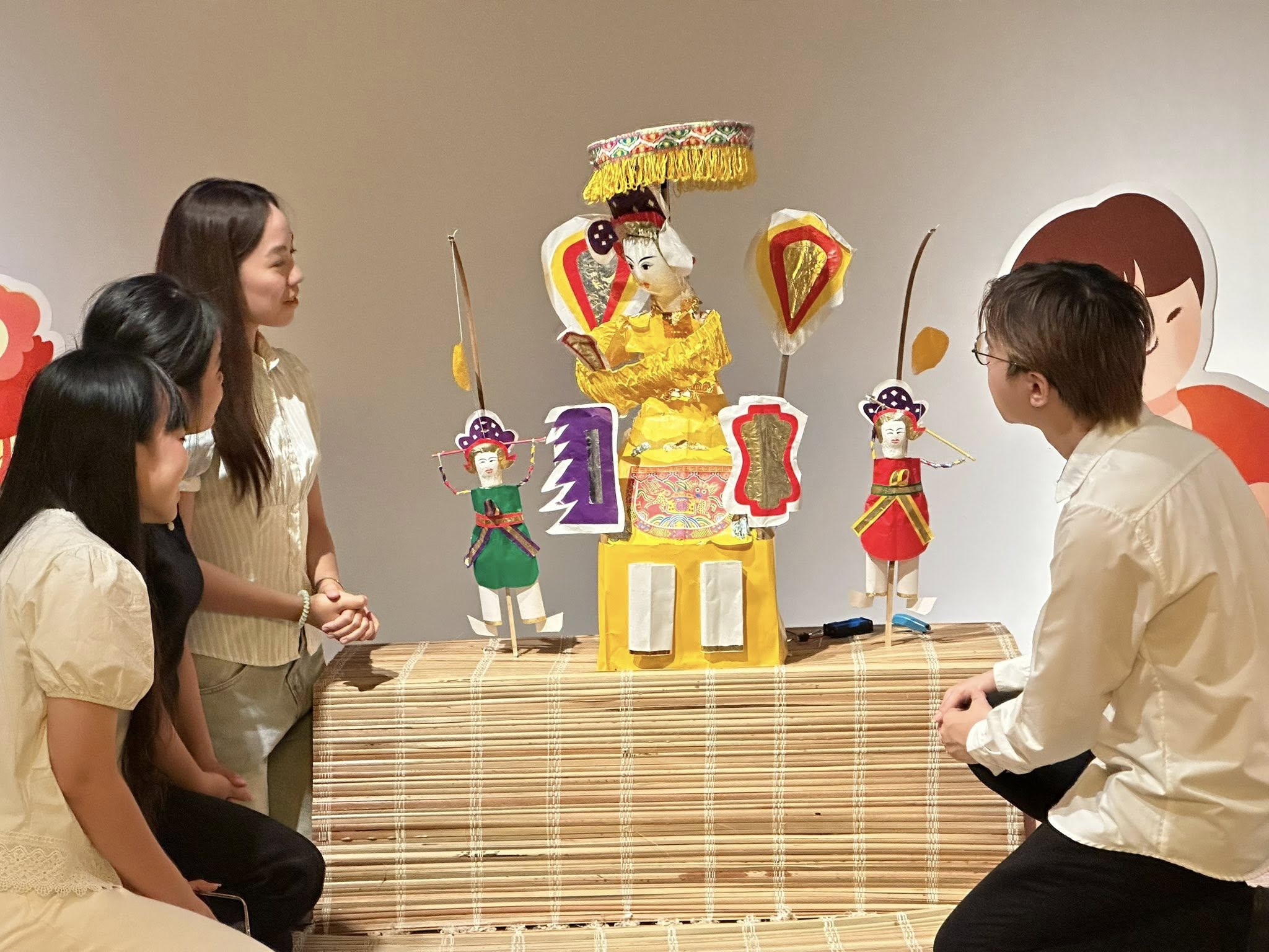 អ្វីដែល 'ក្តៅ' បុណ្យពាក់កណ្តាលសរទរដូវនេះនៅសារមន្ទីរជនជាតិវៀតណាម - រូបថត ១. Trung thu này có gì ‘hot’ tại Bảo tàng Dân tộc học Việt Nam - Ảnh 1.