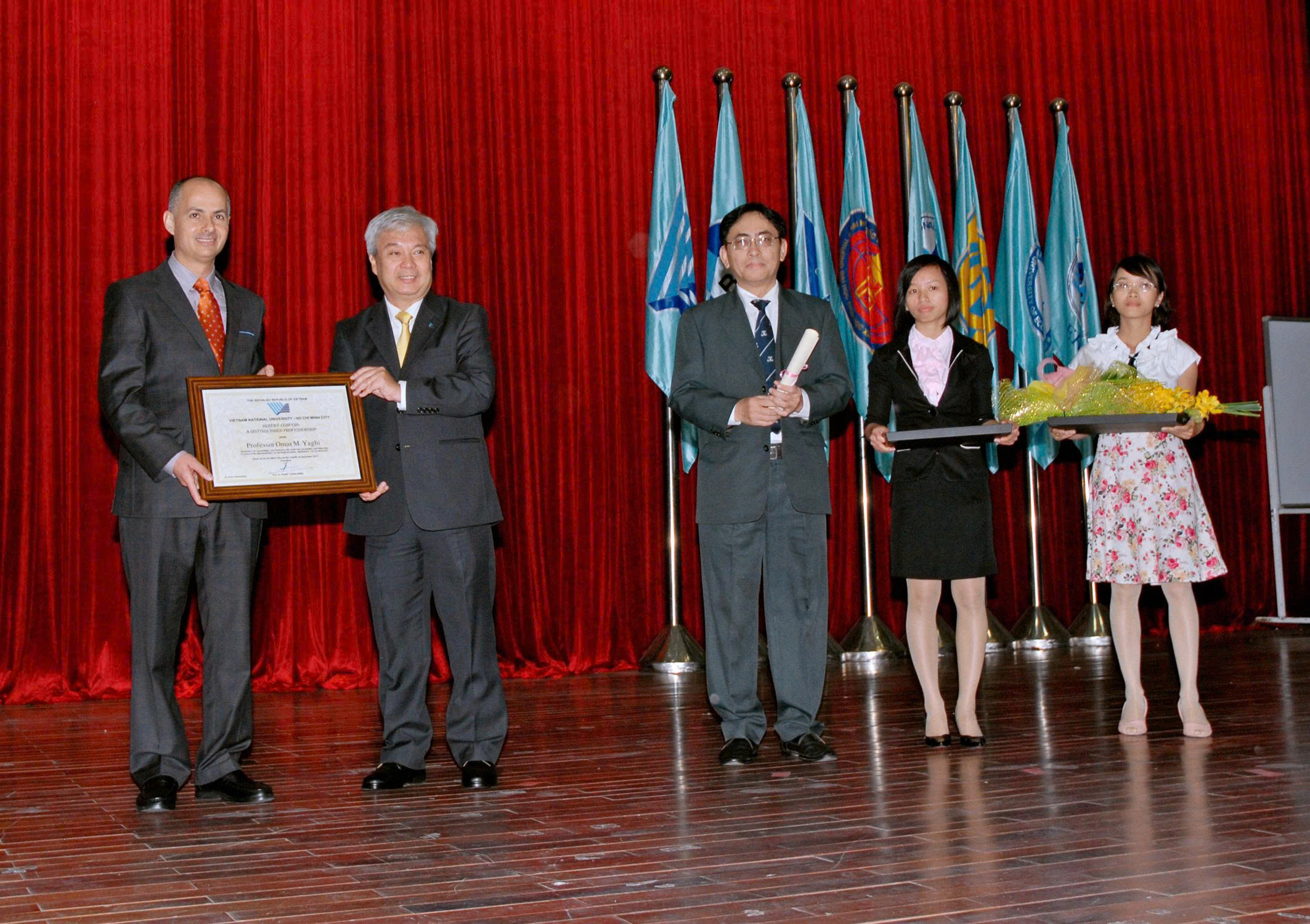 Quan điểm giáo dục của nhà hóa học đoạt giải Nobel 2025 Omar Yaghi - Ảnh 4. Nobel 2025 - Ảnh 4.