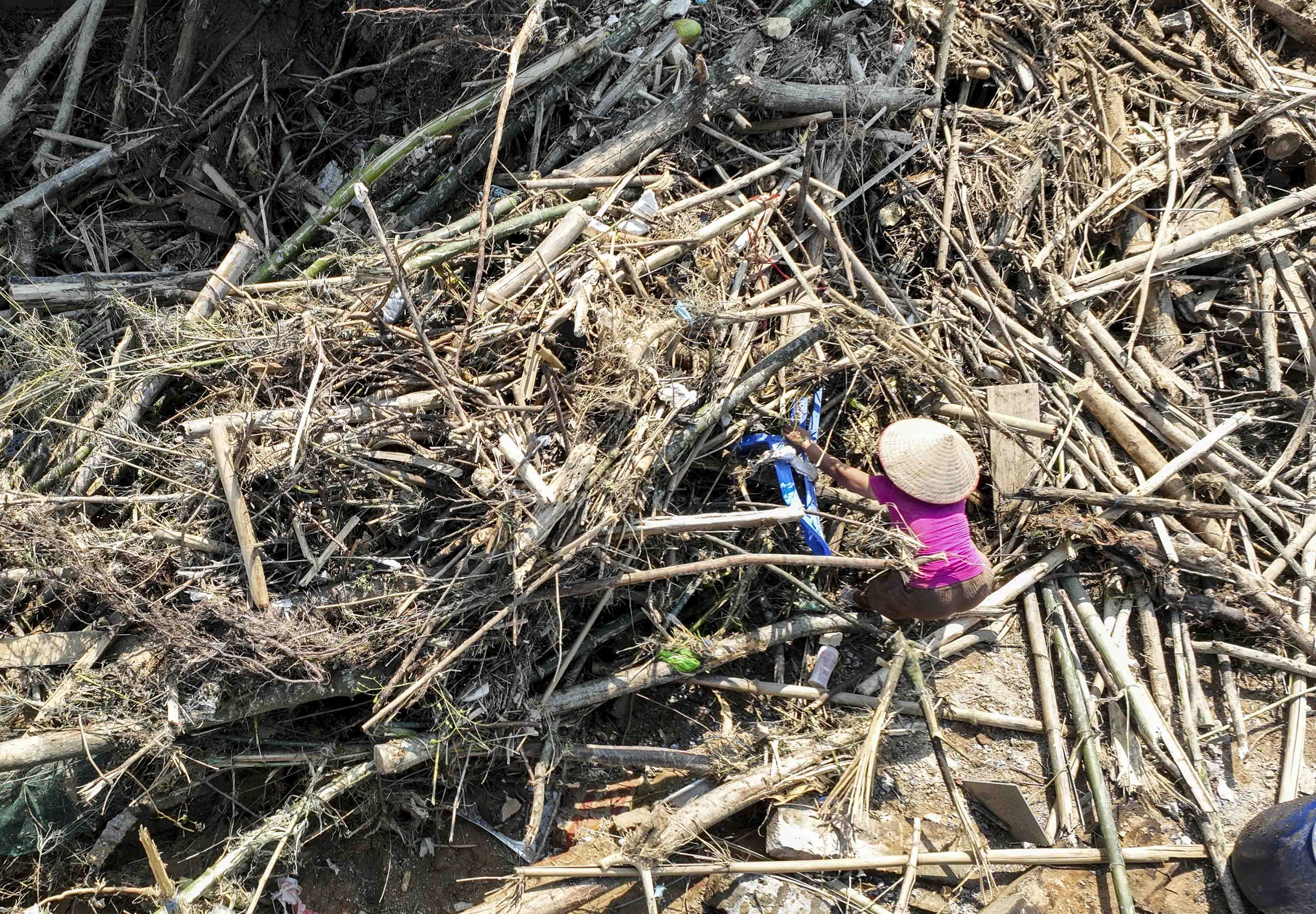 Vietnam’s Thai Nguyen devastated after historic floods leave widespread destruction- Ảnh 1.