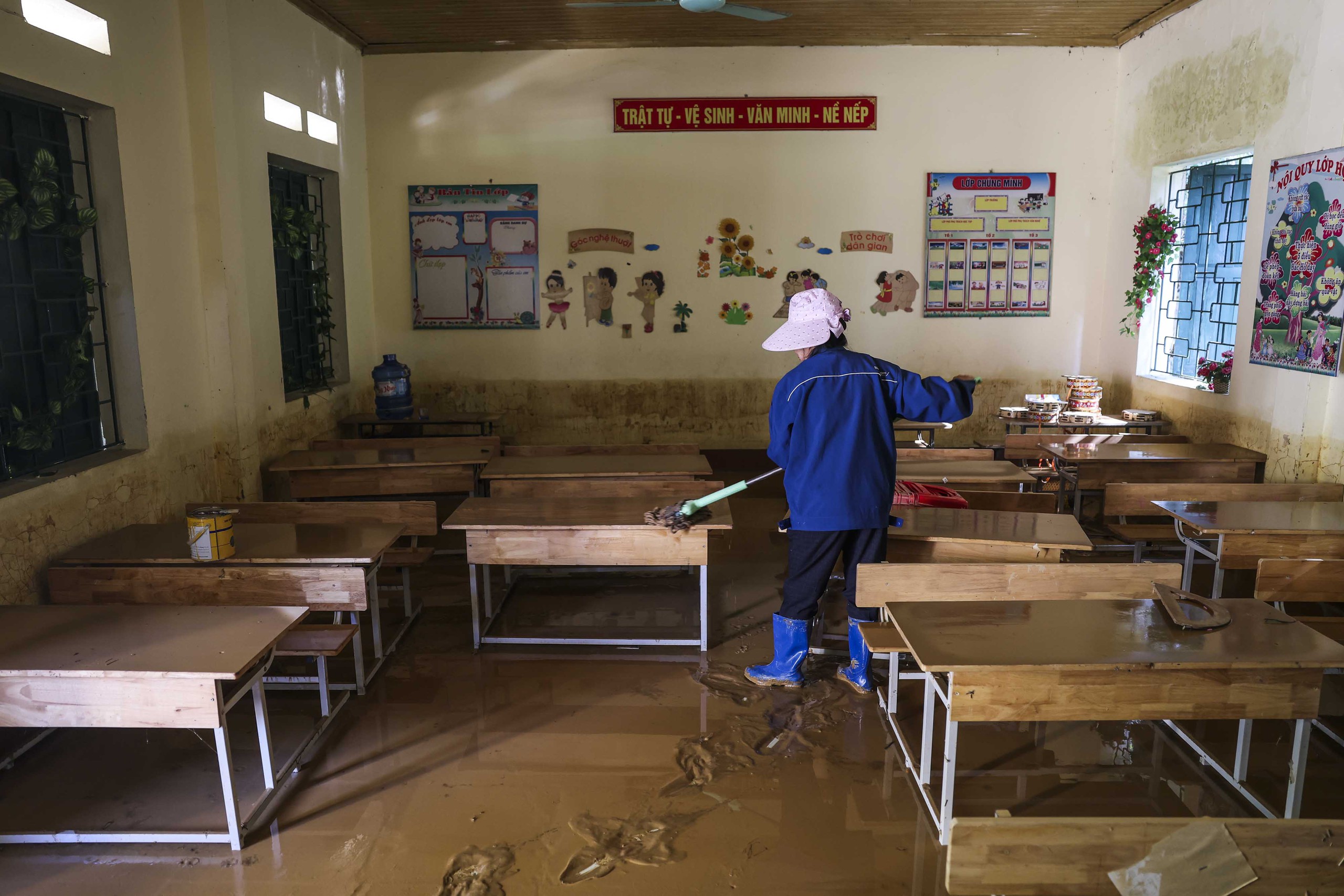 Vietnam’s Thai Nguyen devastated after historic floods leave widespread destruction- Ảnh 12.