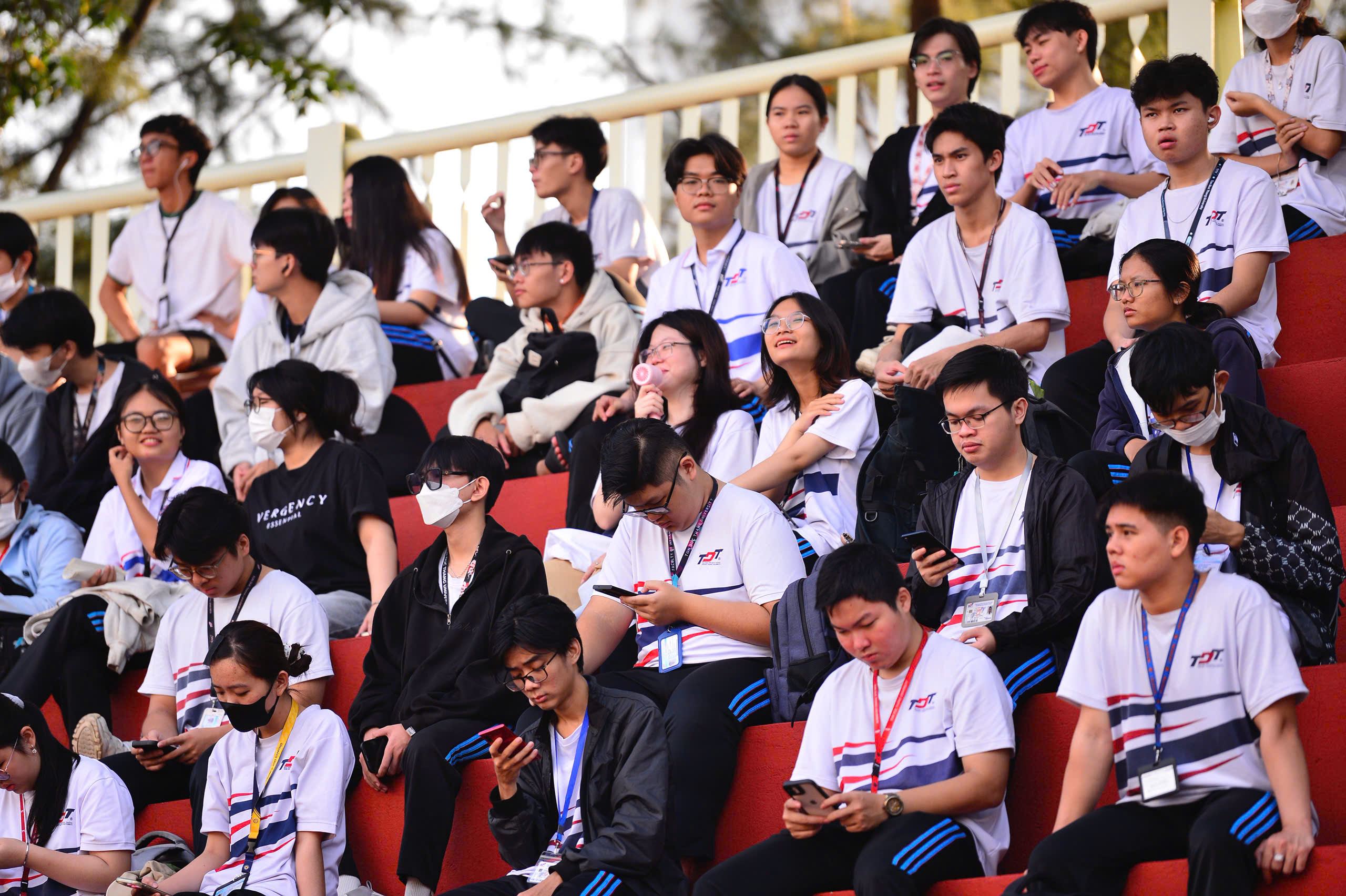 Vòng loại phía Nam Giải bóng đá công nhân, viên chức Việt Nam 2025 khai mạc tưng bừng - Ảnh 10.