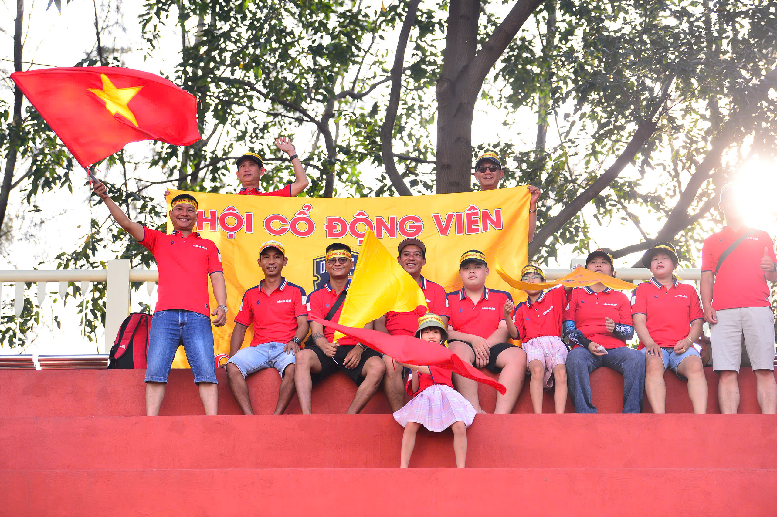 bóng đá công nhân - Ảnh 11.