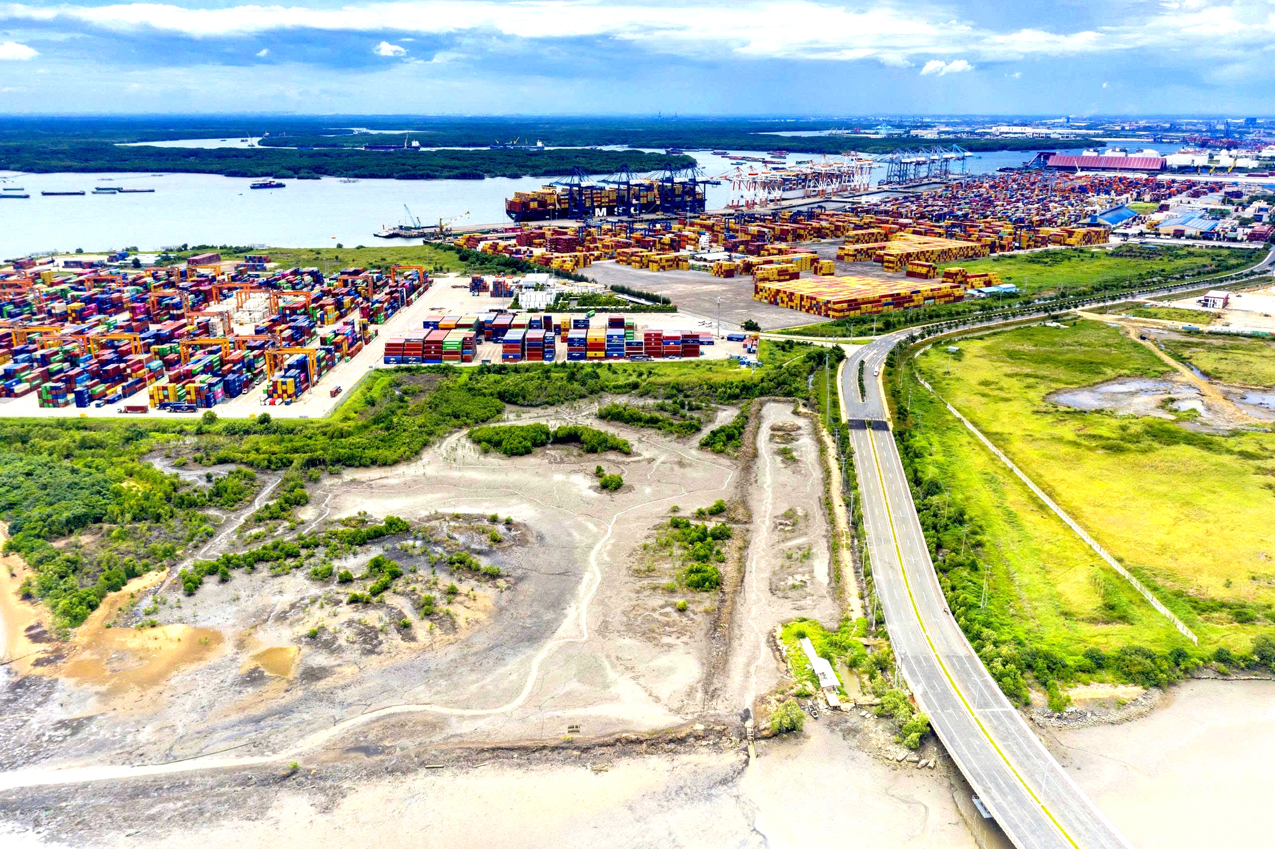 Doanh nhân Việt đưa loạt sáng kiến, đặt hàng, muốn công - tư đồng kiến quốc - Ảnh 1.