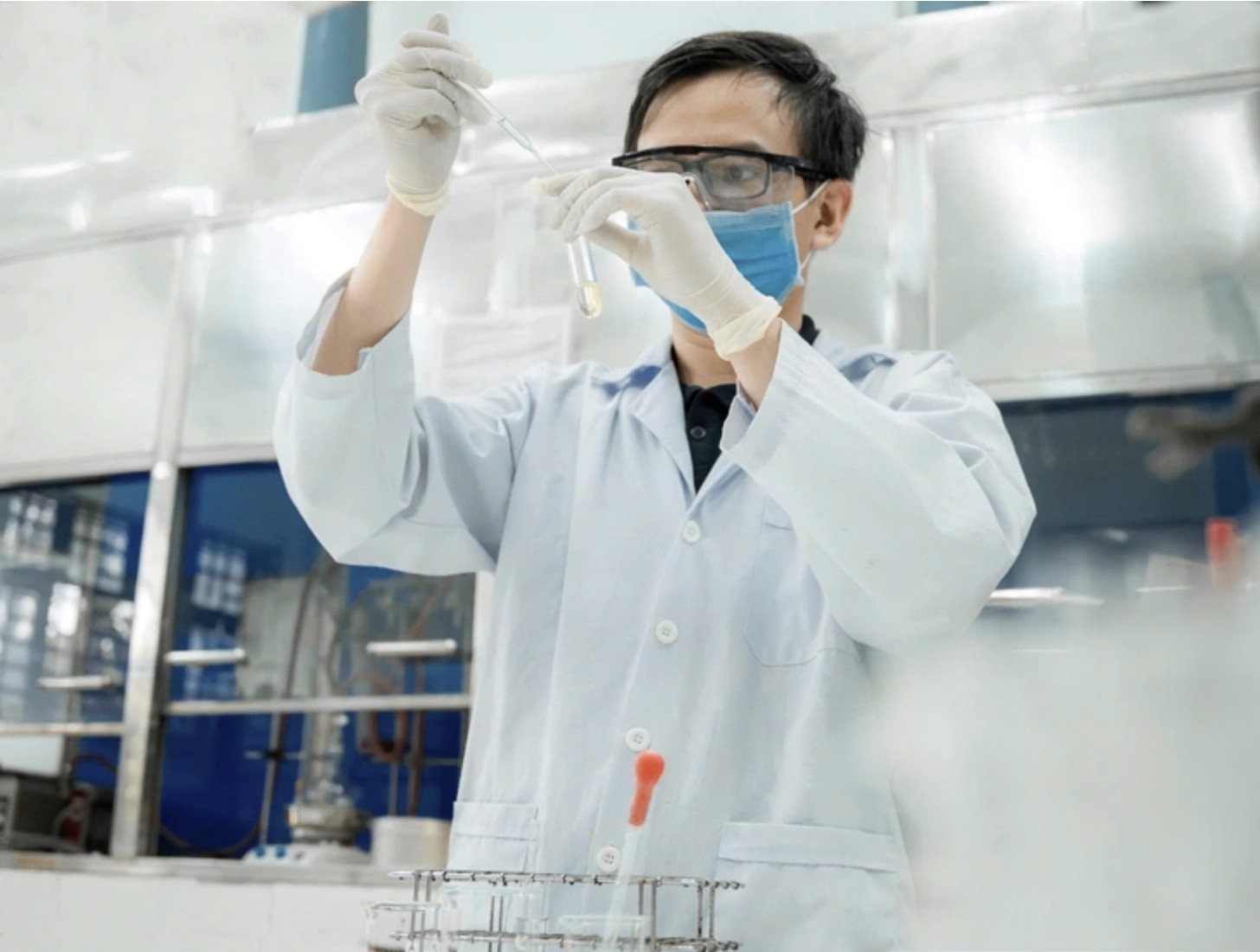 Ho Chi Minh City sets sights on becoming international innovation hub- Ảnh 1.