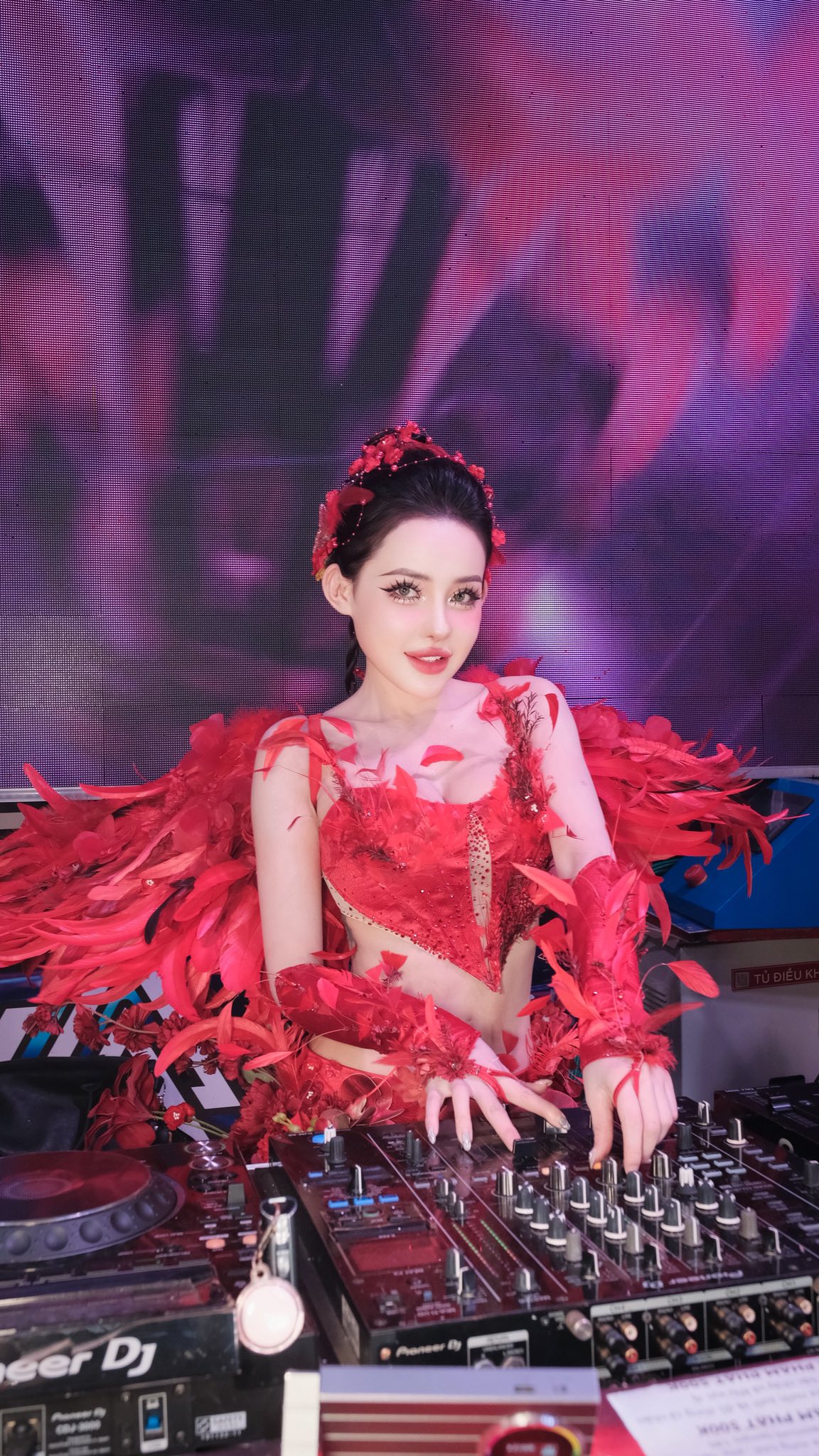 Ngân 98 thường gây sốc với liên hoàn drama trên mạng xã hội