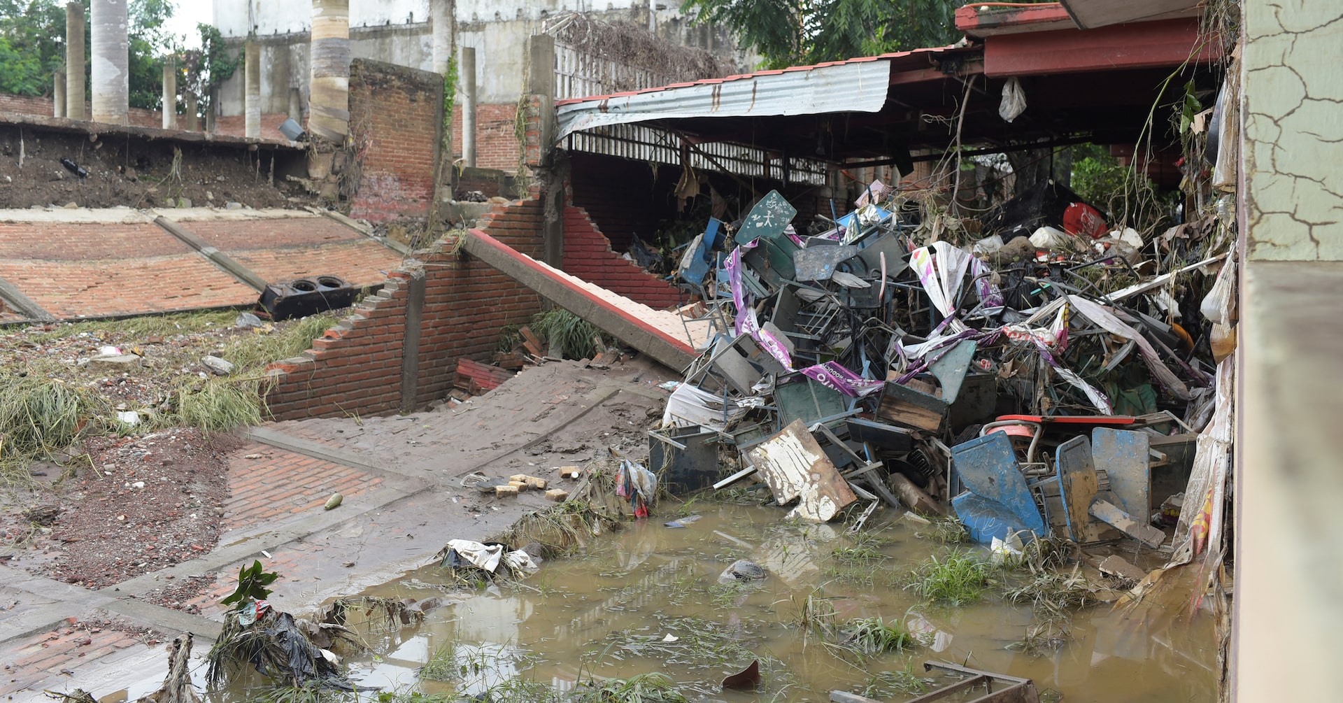 Dozens still missing days after Mexico's mass flood - Ảnh 6.