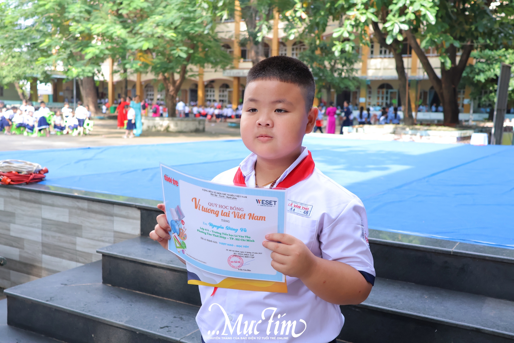 Học bổng Vì tương lai Việt Nam gửi gắm niềm tin đến học trò Trường tiểu học Lê Văn Thọ- Ảnh 2.